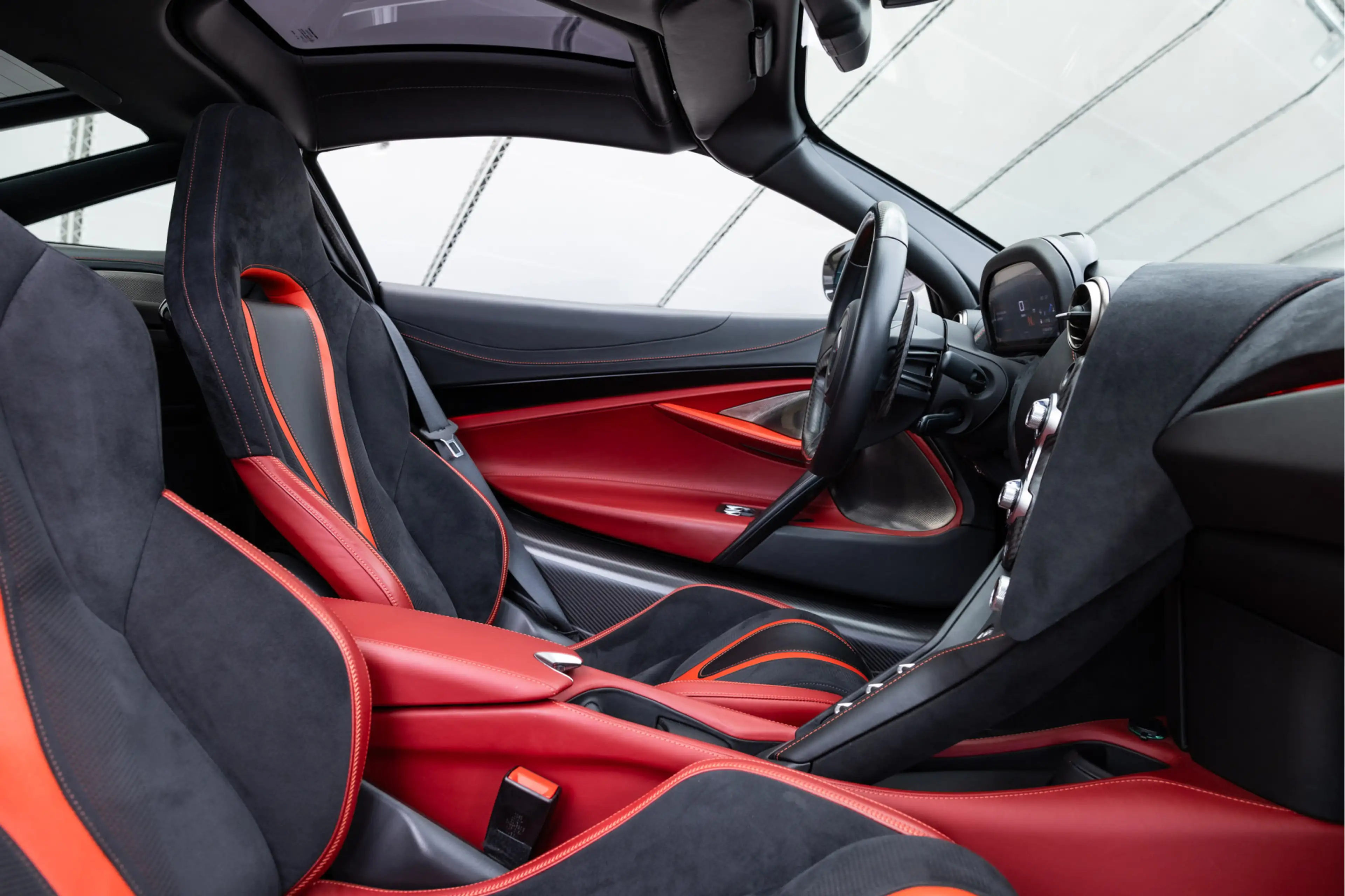 McLaren 720S 4.0 V8 | MSO Paint | Gorilla Glass | Performace | — photo 15