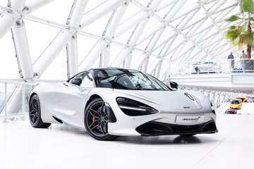 4.0 V8 | MSO Paint | Gorilla Glass | Performace |