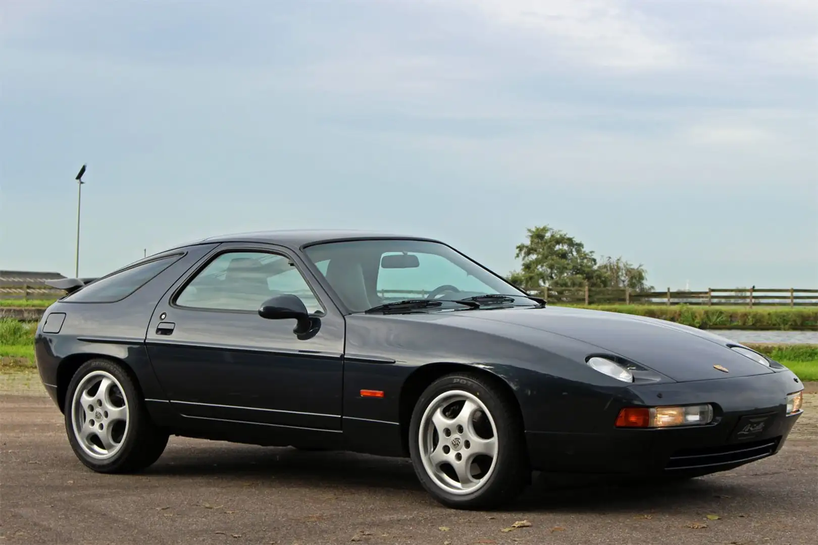 Porsche 928 5.0 S4 Coupé automaat 1987 Blauw - 1
