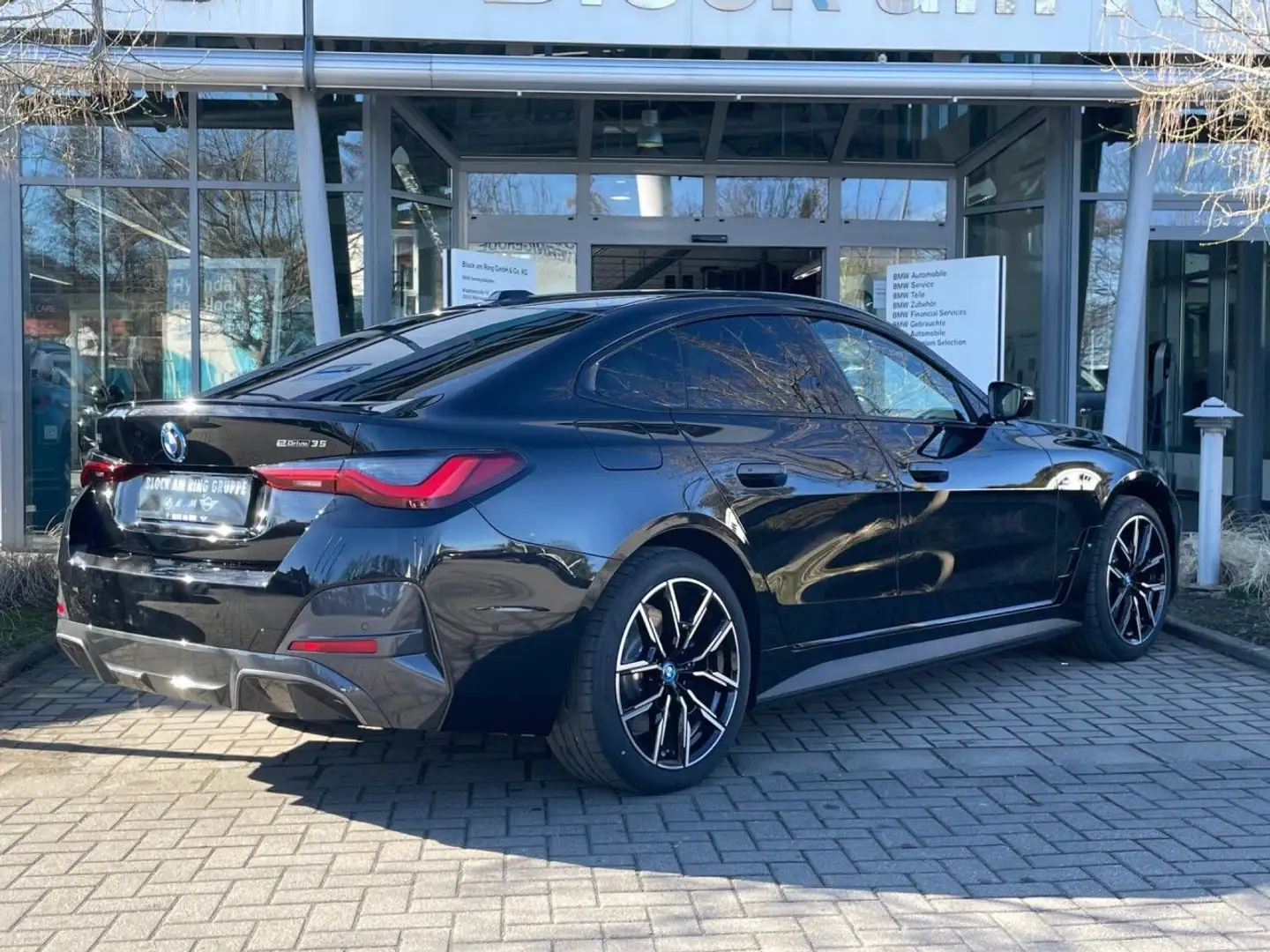 BMW i4 EDRIVE35 Gran Coupé Sportpaket Bluetooth Navi Negro - 2