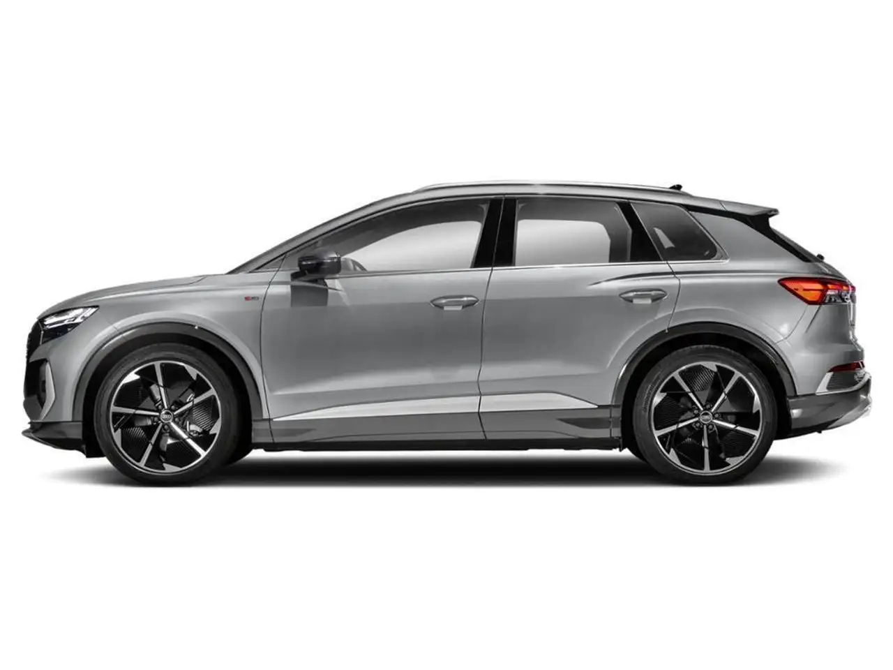 Audi Q4 e-tron photo Audi Q4 e-tron