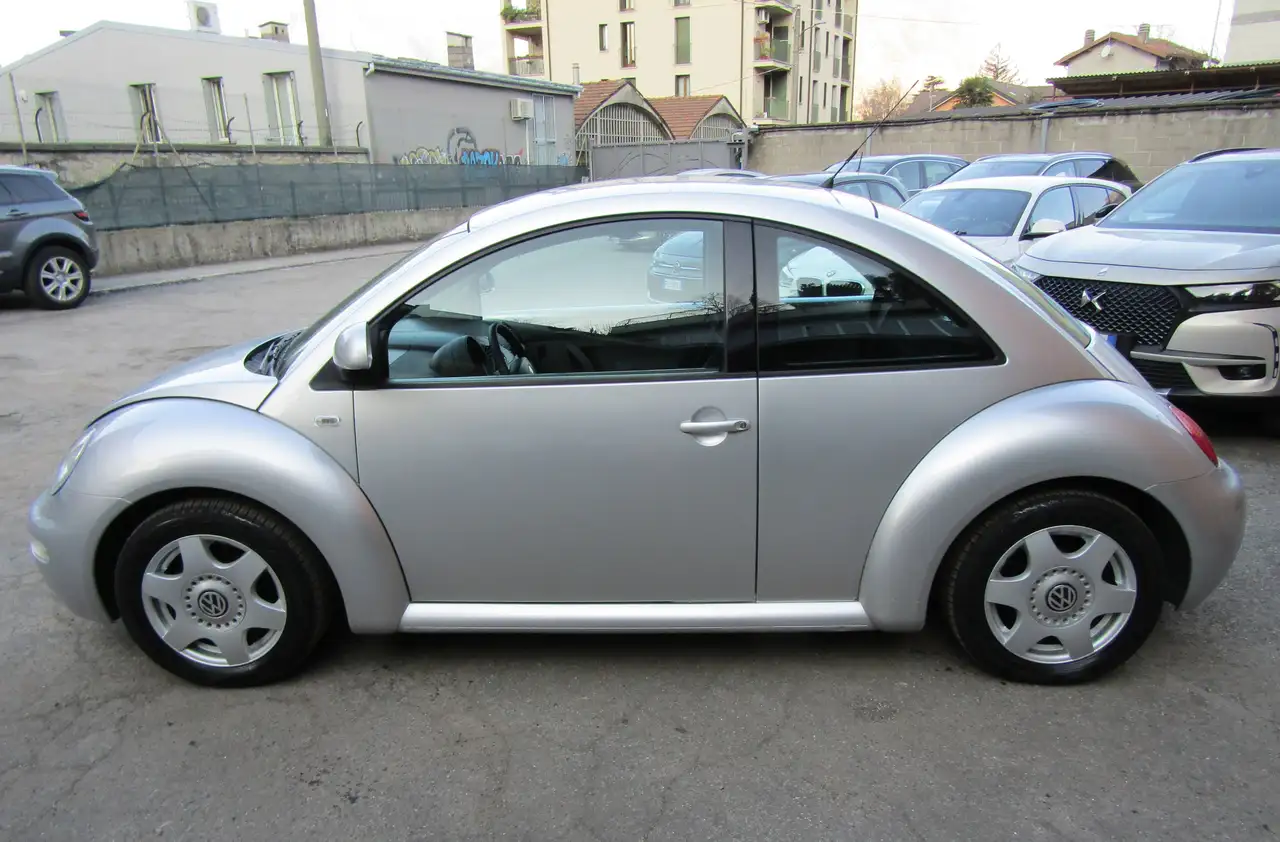 Volkswagen New Beetle 2.0 MANUALE * 128.000 KM REALI *, foto 6