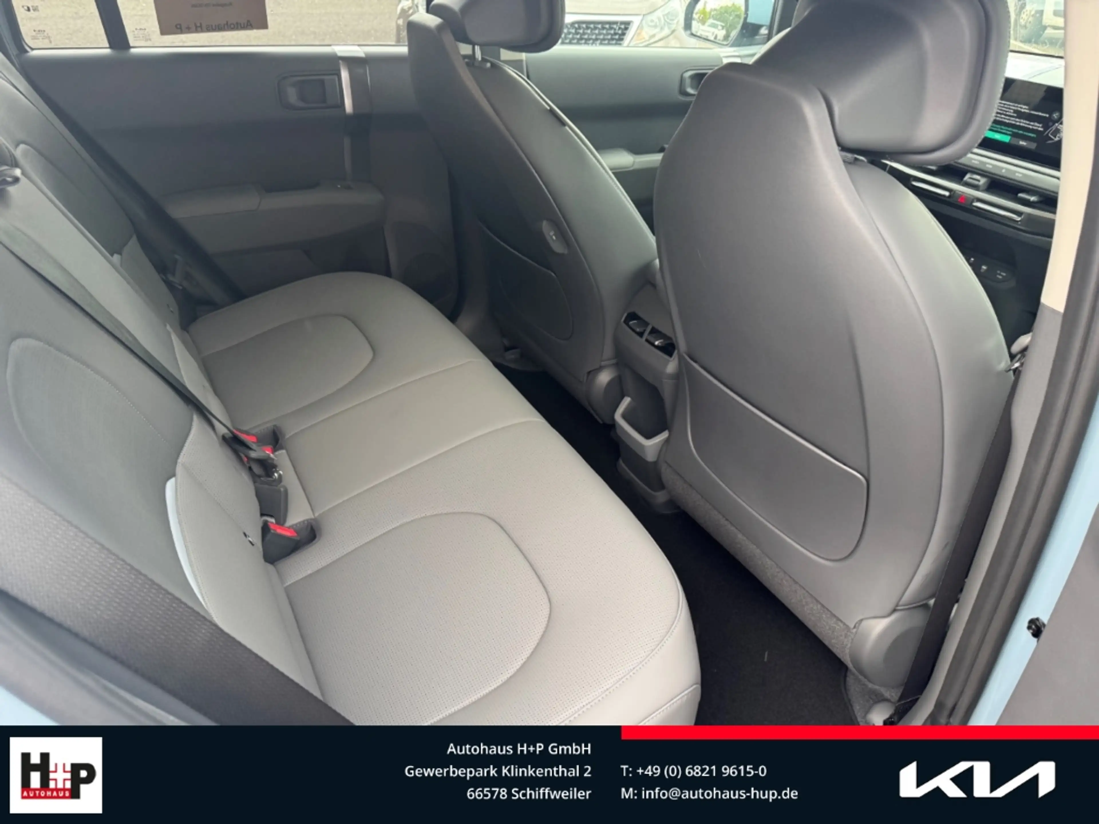 Kia EV3 150 kW Earth Apple CarPlay Rückfahrkamera Navigati — photo 10