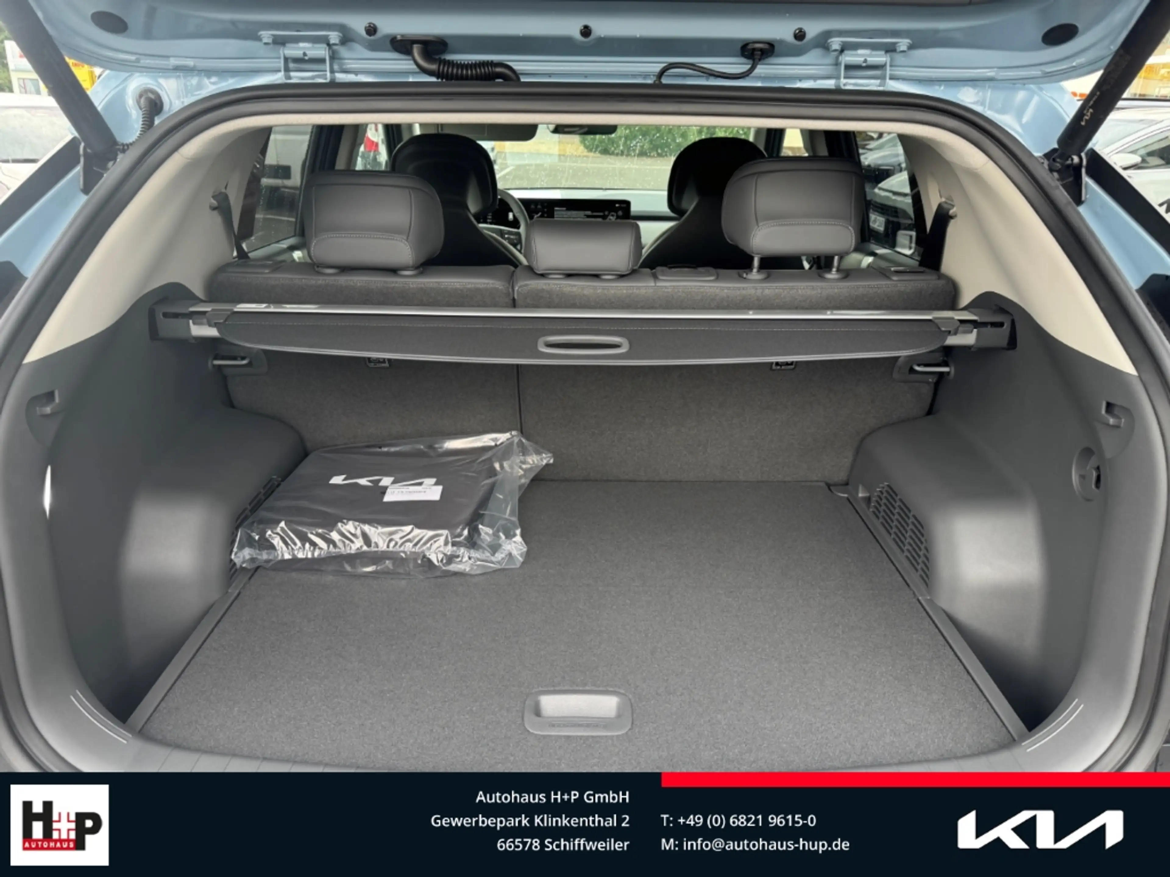Kia EV3 150 kW Earth Apple CarPlay Rückfahrkamera Navigati — photo 11