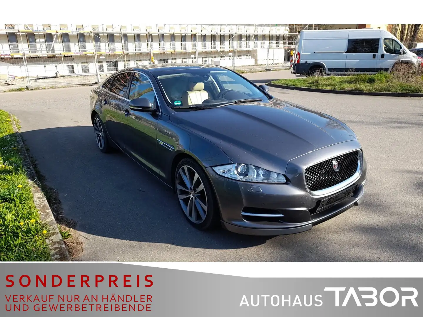 Jaguar XJ 30d Portfolio Sport-P ACC BiXenon Nav Pano - 2