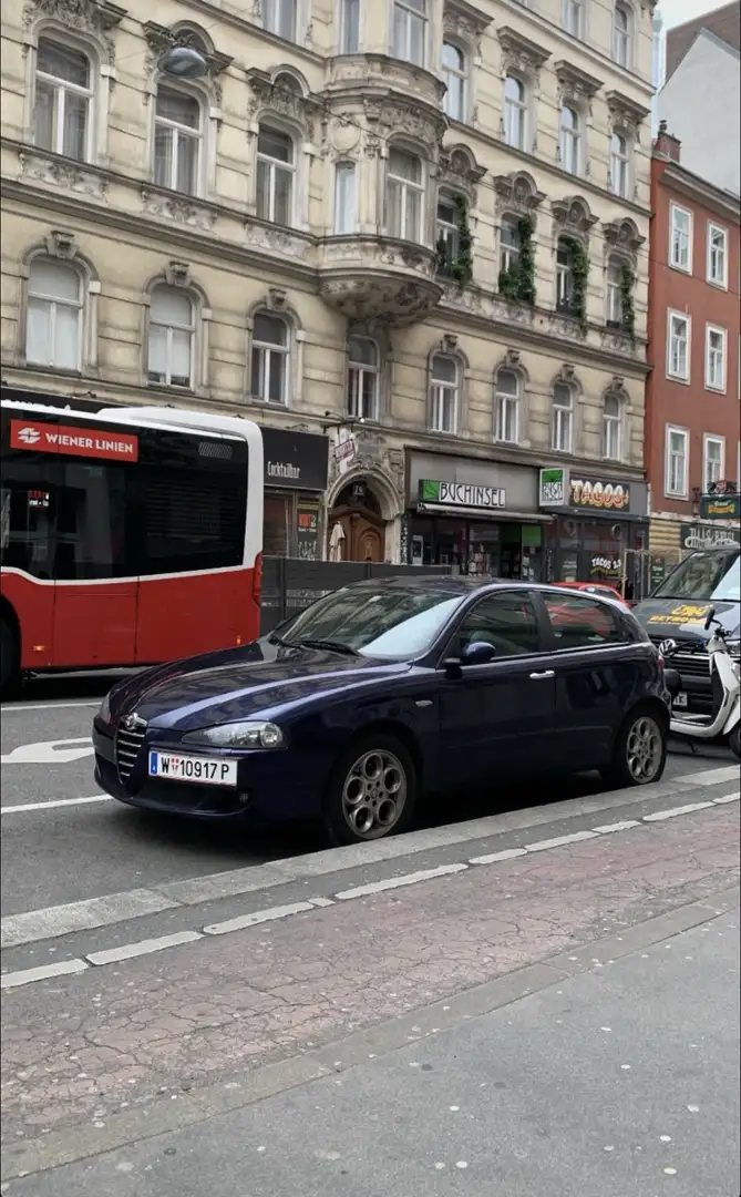 Alfa Romeo 147 1,9 JTD M-JET 16V Distinctive - 1
