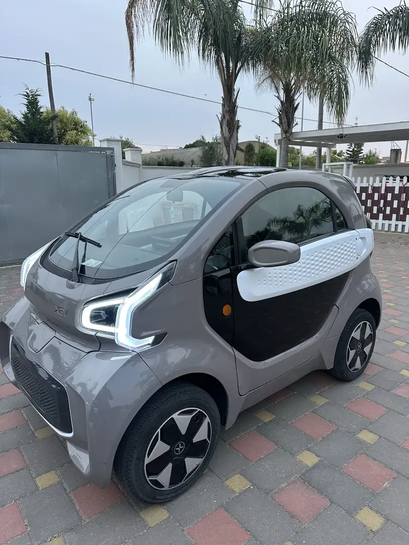XEV Yoyo - 2