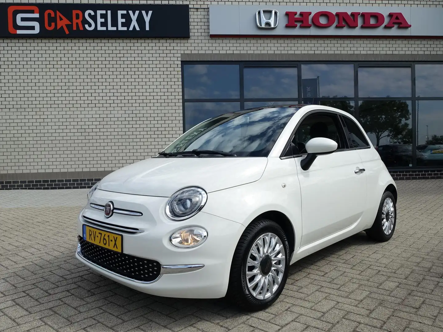 Fiat 500 1.2 LOUNGE PANODAK MET SLECHTS 30.450 KM Wit - 1