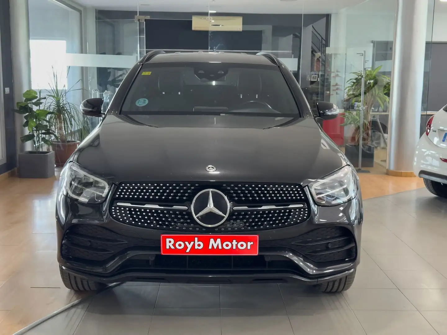 Mercedes-Benz GLC 200 d 4MATIC Gris - 2