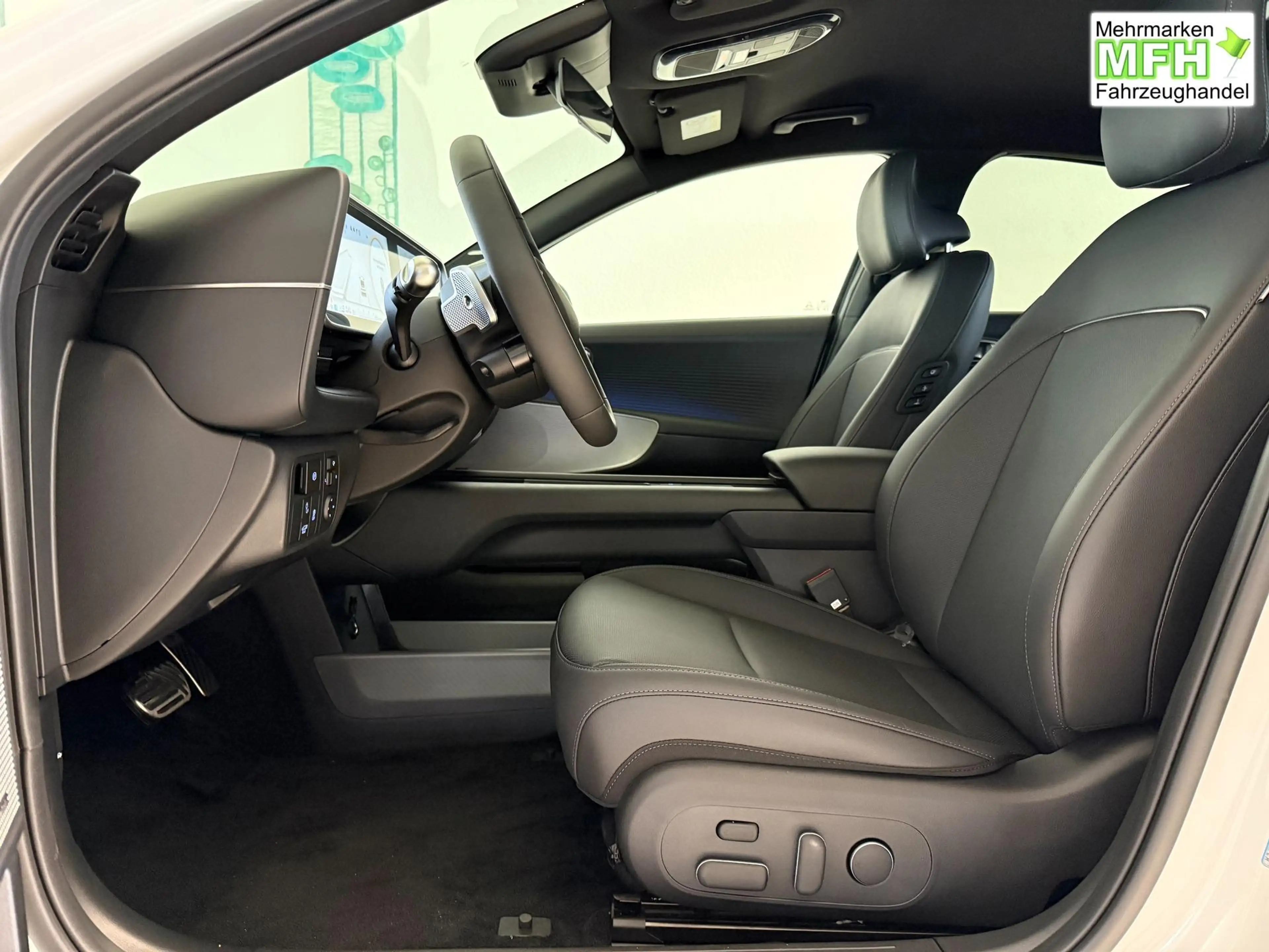 Hyundai IONIQ Top Line Long Range 77,4 kWh 4WD 239 kW (325 PS... — photo 7