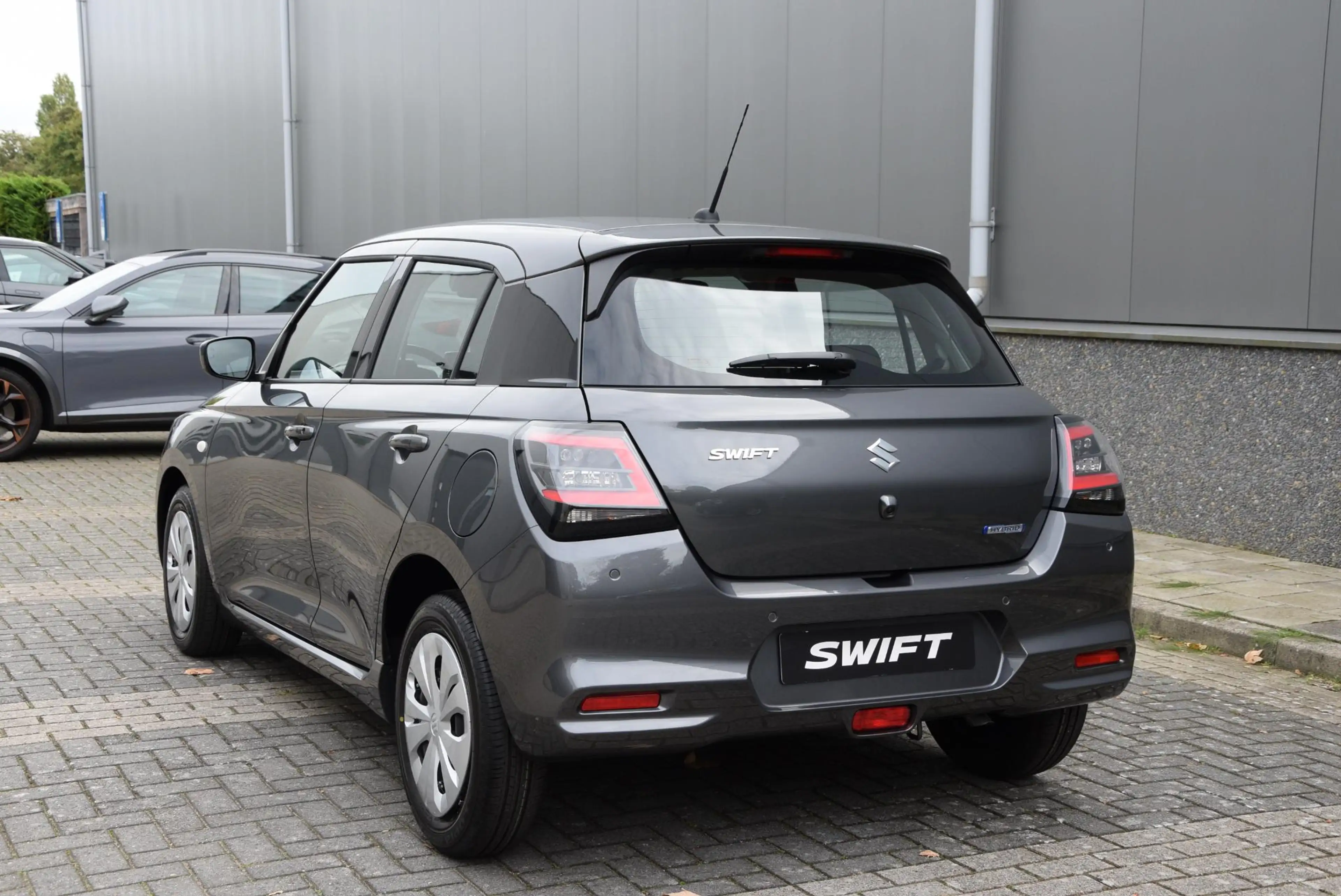 Suzuki Swift 1.2 Comfort Smart Hybrid | Fysiek aanwezig!! | 10 — photo 7
