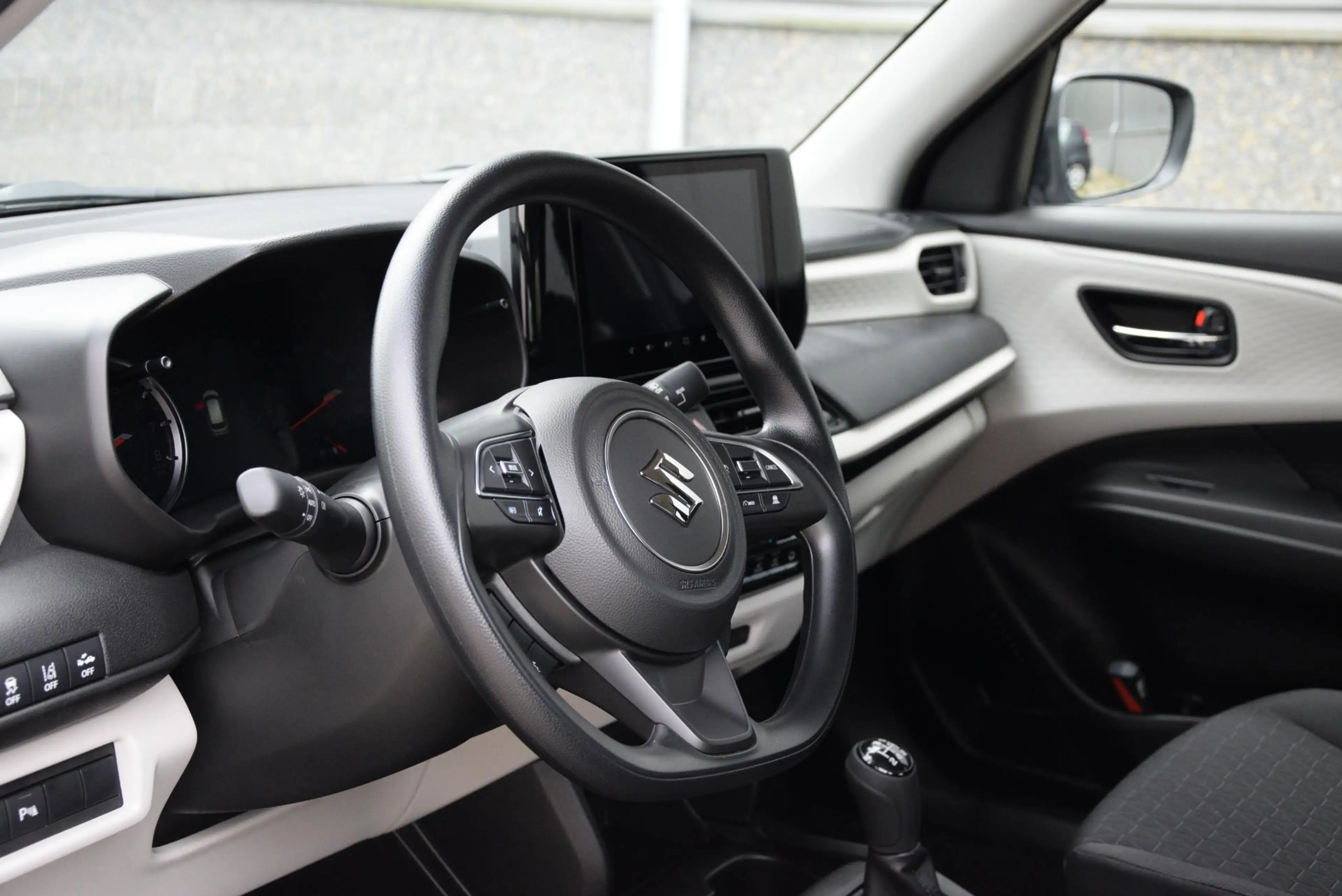 Suzuki Swift 1.2 Comfort Smart Hybrid | Fysiek aanwezig!! | 10 — photo 11