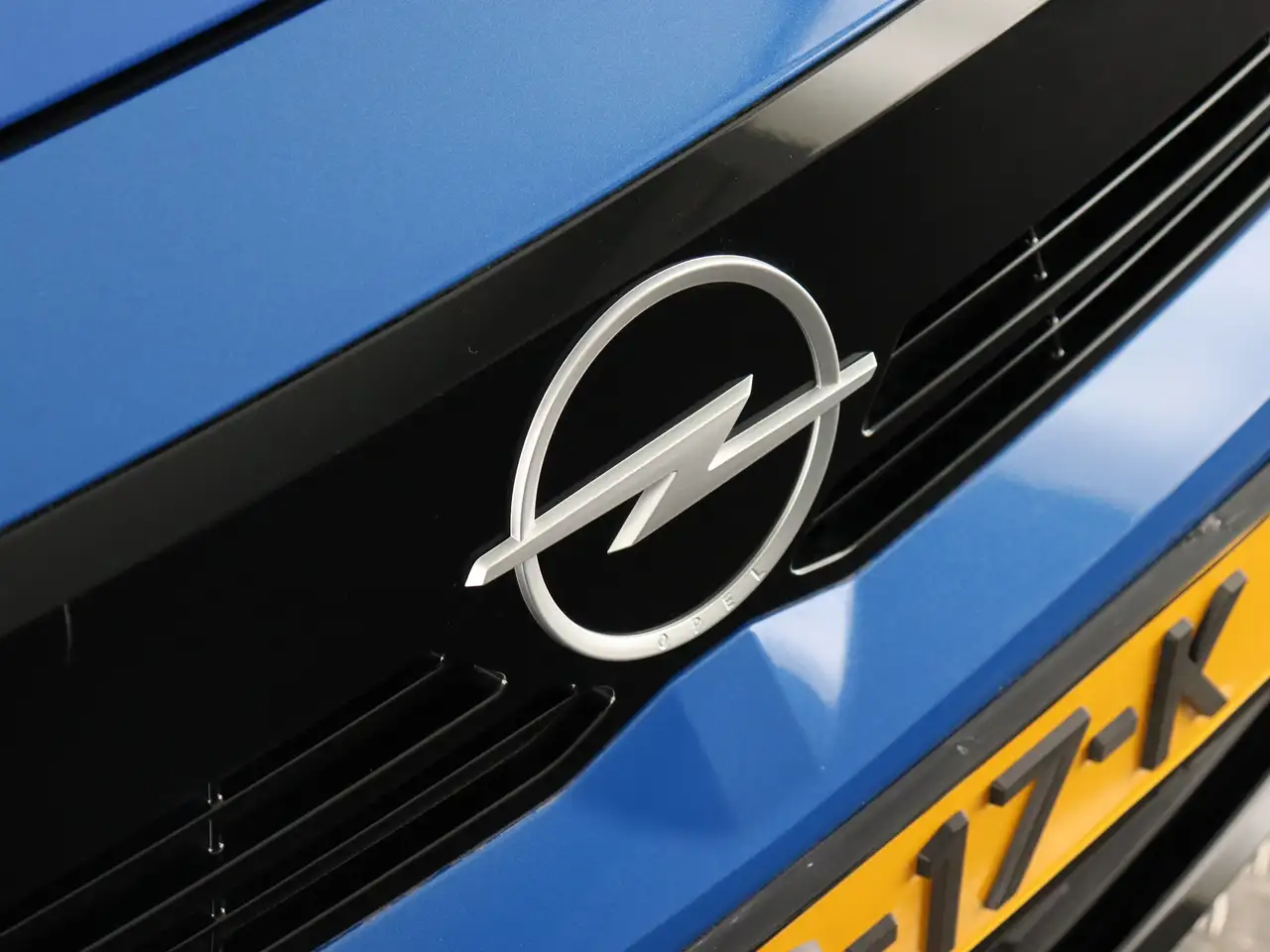 Opel Corsa 1.2 GS (Camera / Stoel- Stuurverw. / Cruise / Carp 6