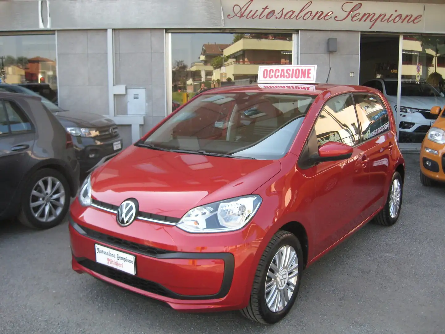 Volkswagen up! 5p 1.0 evo Move 65cv SOLO KM 15.000 CERTIFICATI Rojo - 1