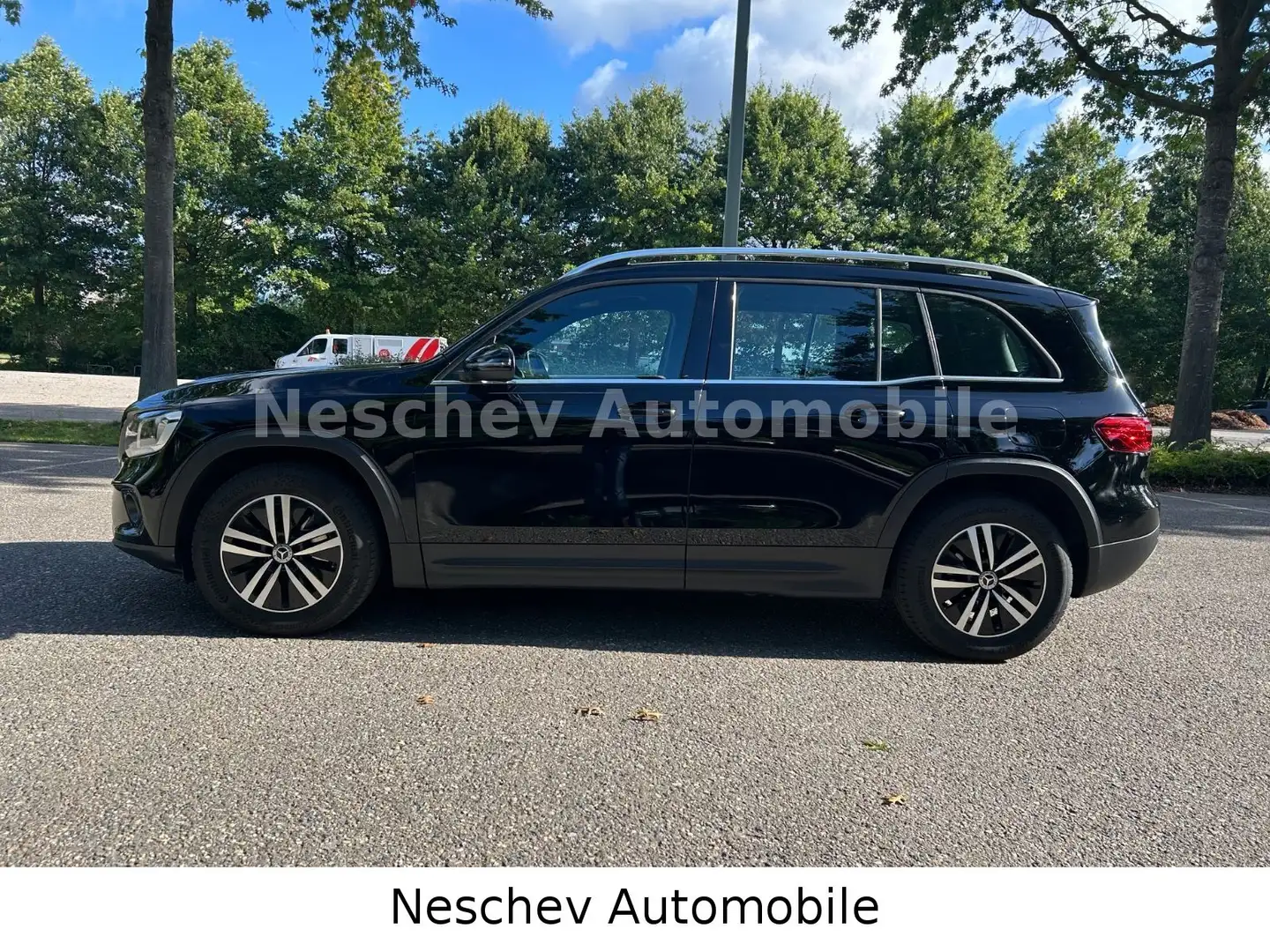 Mercedes-Benz GLB 200 d DCT Style Leder/AHK/MBUX/Navi Plus/1Hd Schwarz - 2