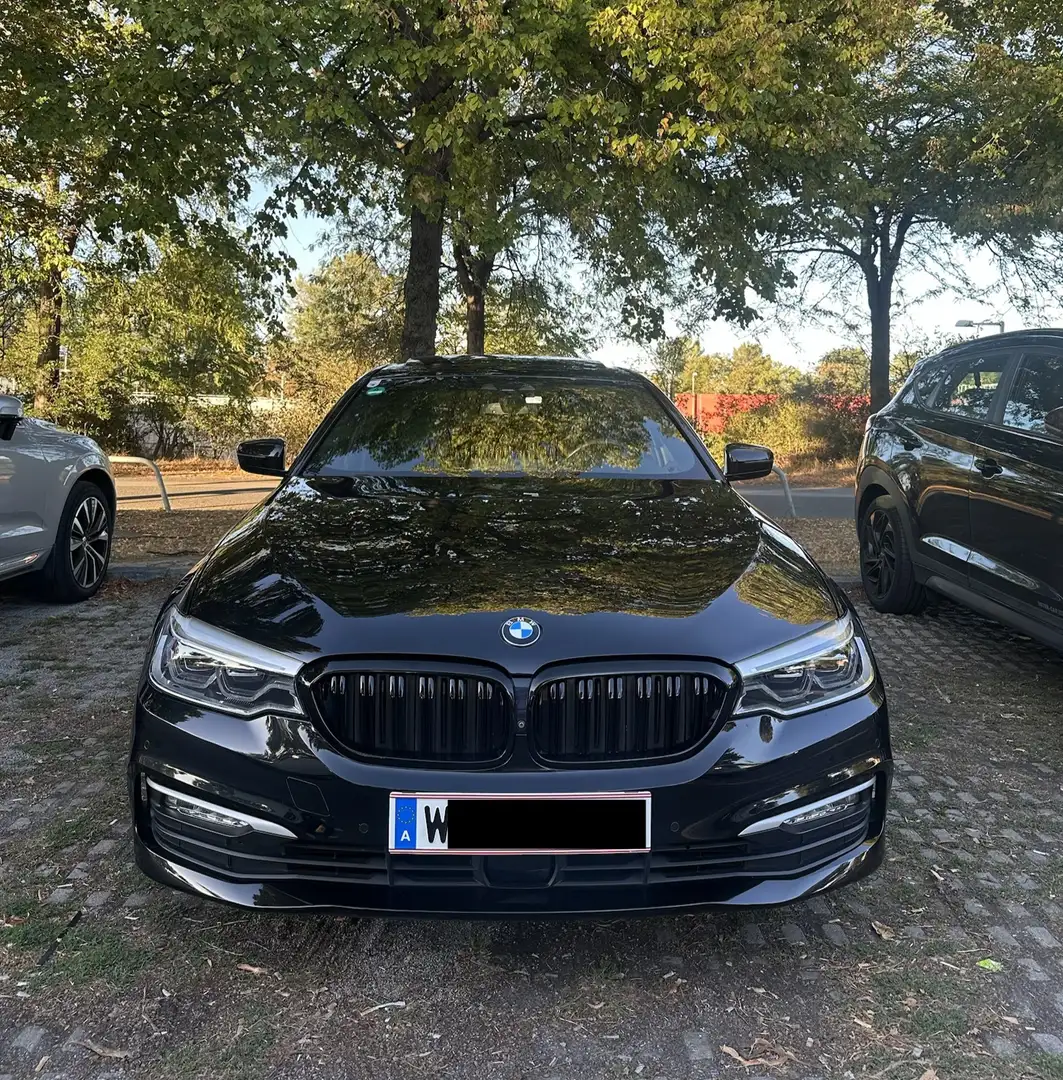 BMW 540 540i xDrive Aut. Vollausstattung Servicegepflegt Schwarz - 2