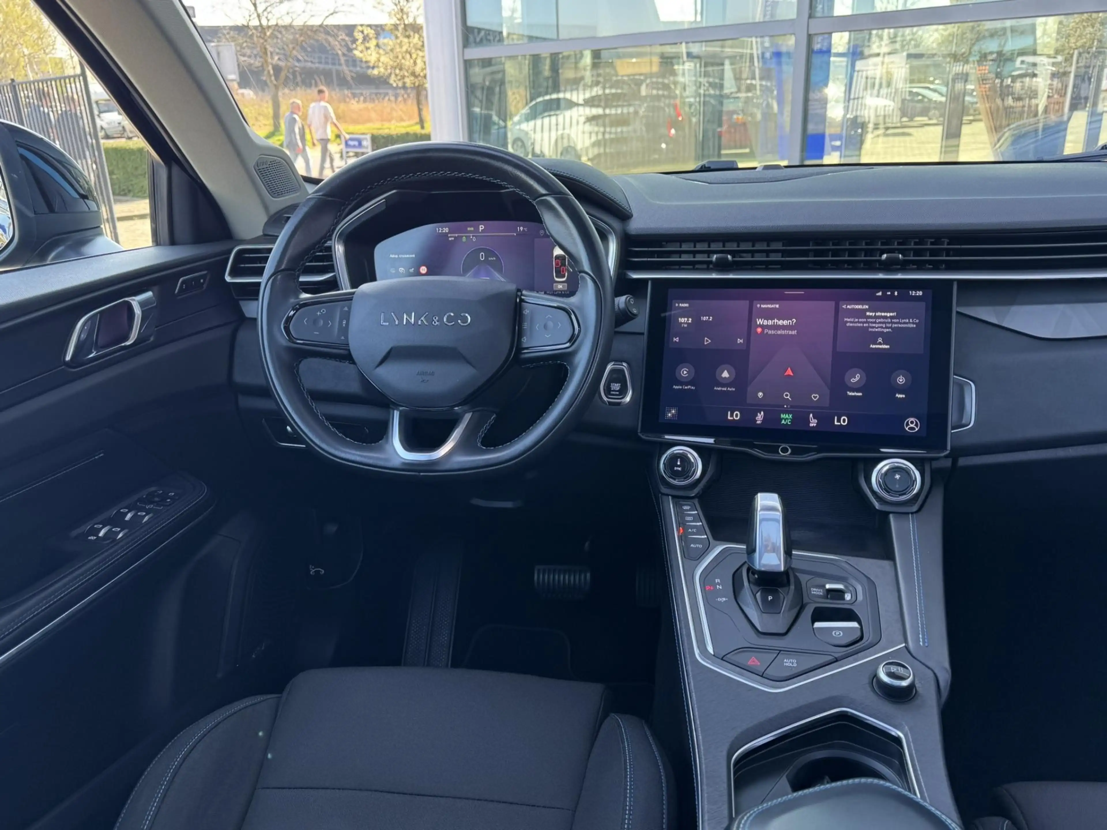 Lynk & Co 01 1.5 6,6 Kwh Accu 261pk Panoramadak / 360 Camera / — photo 5