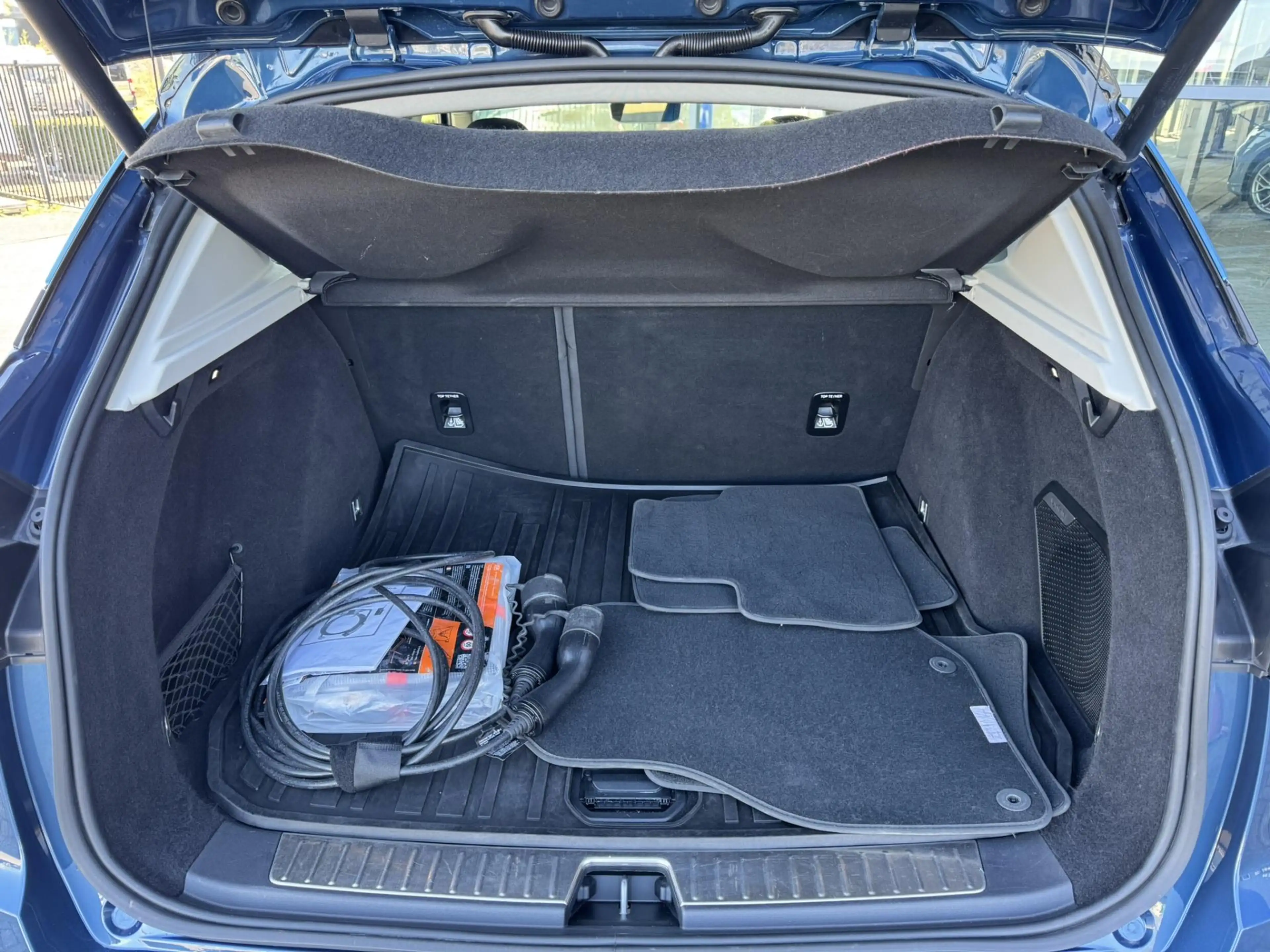 Lynk & Co 01 1.5 6,6 Kwh Accu 261pk Panoramadak / 360 Camera / — photo 11