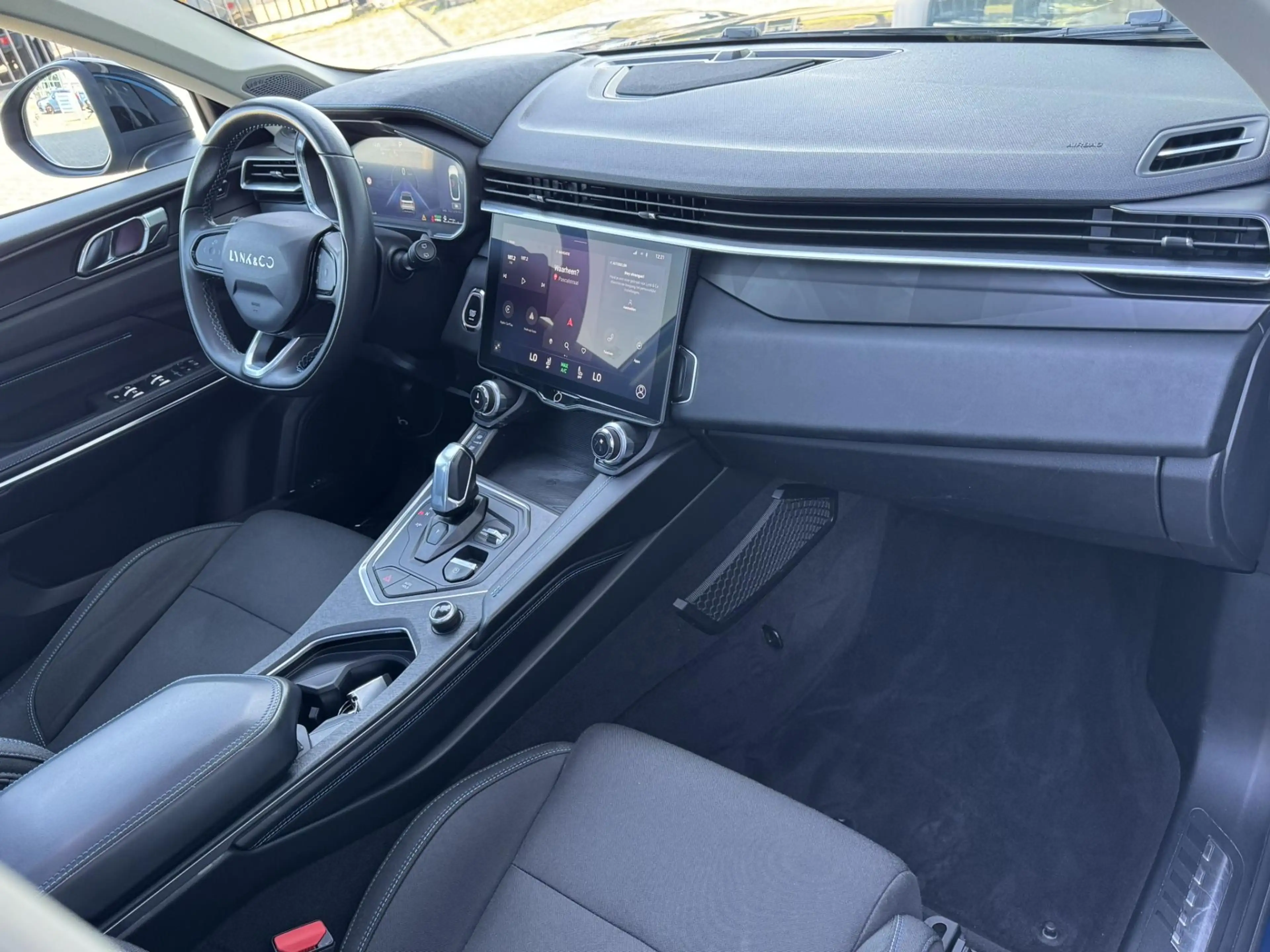 Lynk & Co 01 1.5 6,6 Kwh Accu 261pk Panoramadak / 360 Camera / — photo 30