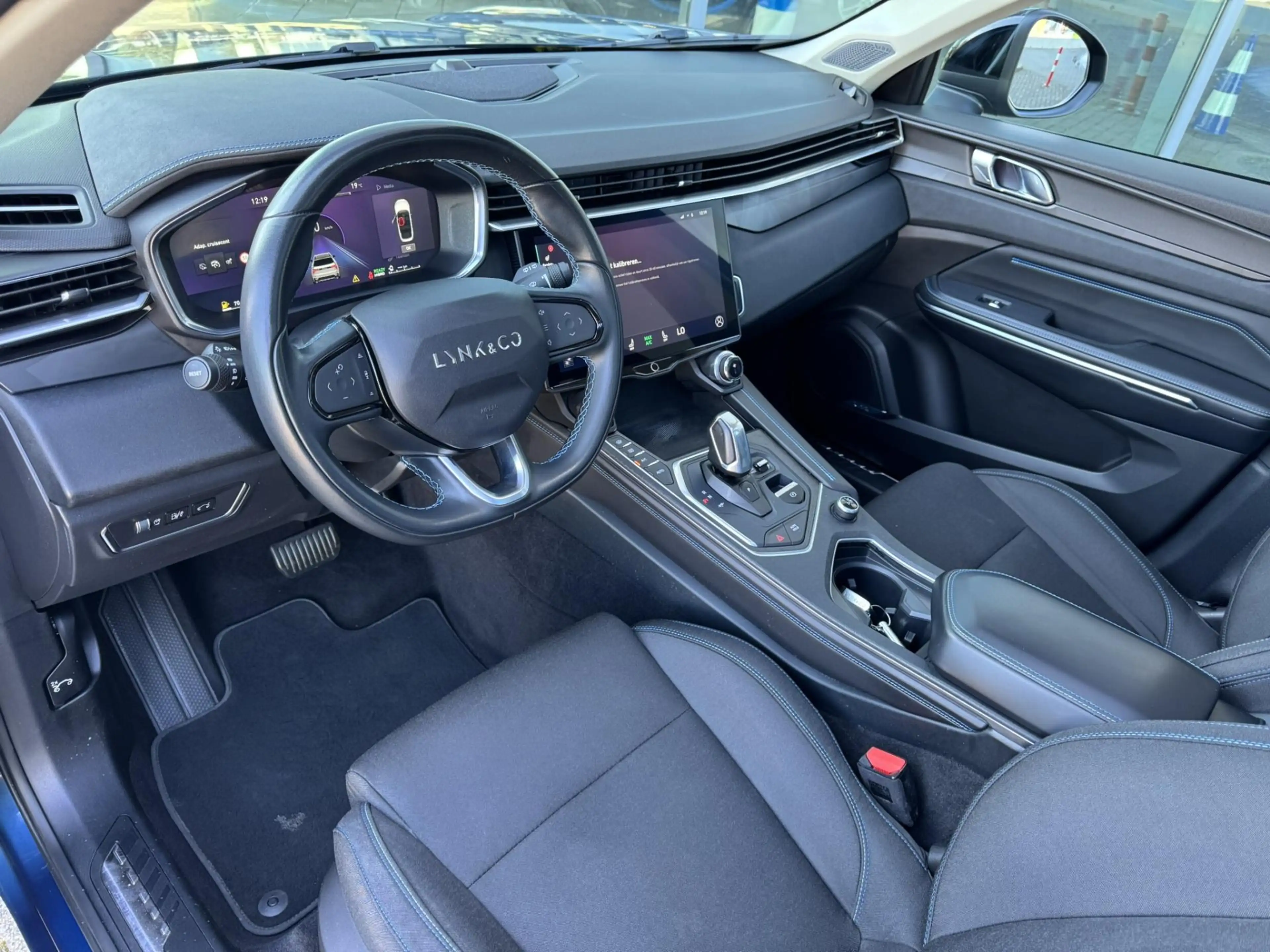 Lynk & Co 01 1.5 6,6 Kwh Accu 261pk Panoramadak / 360 Camera / — photo 6