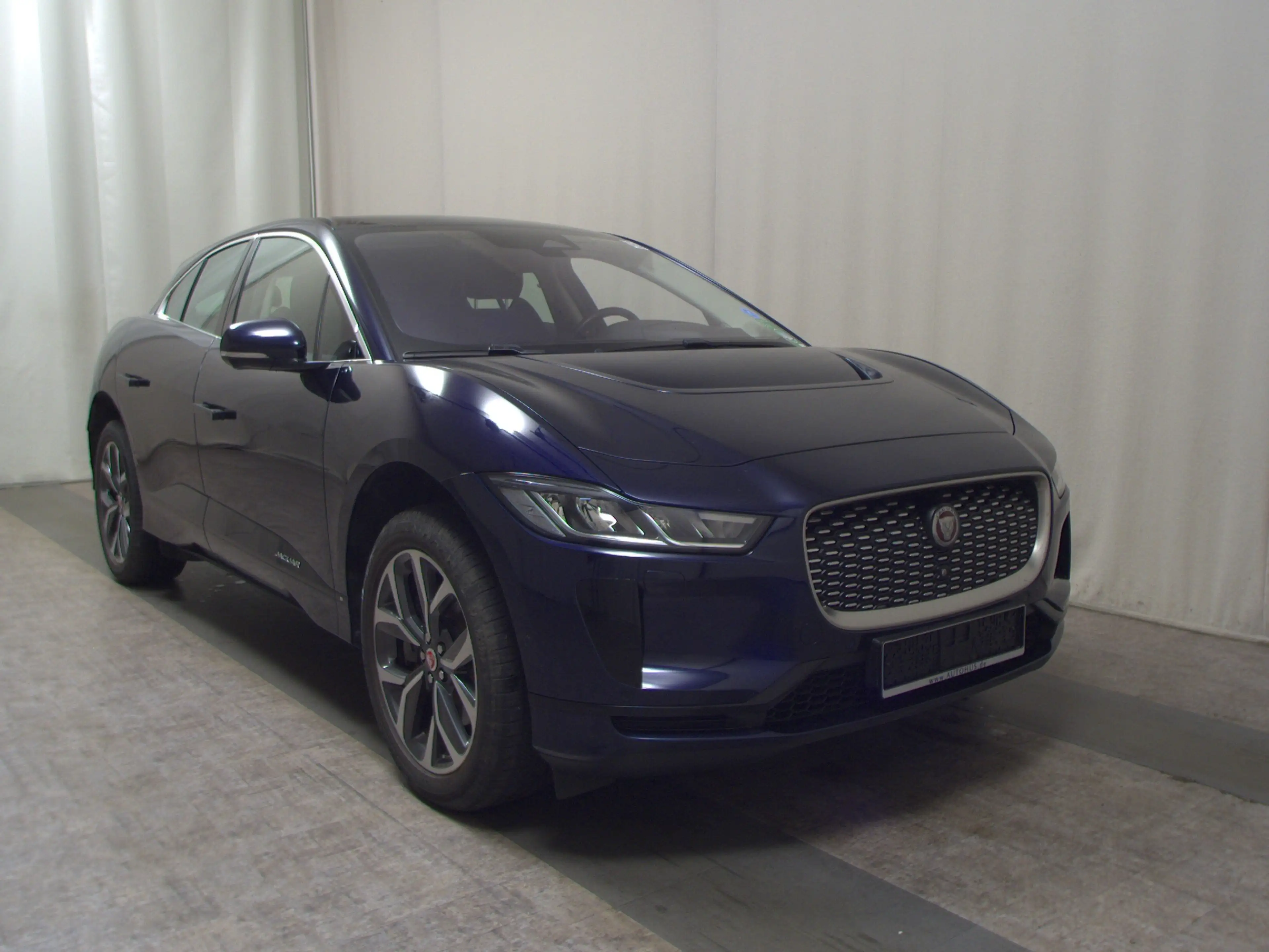Jaguar I-Pace EV320 Navi LED HuD 360°- Kamera ACC — photo 3