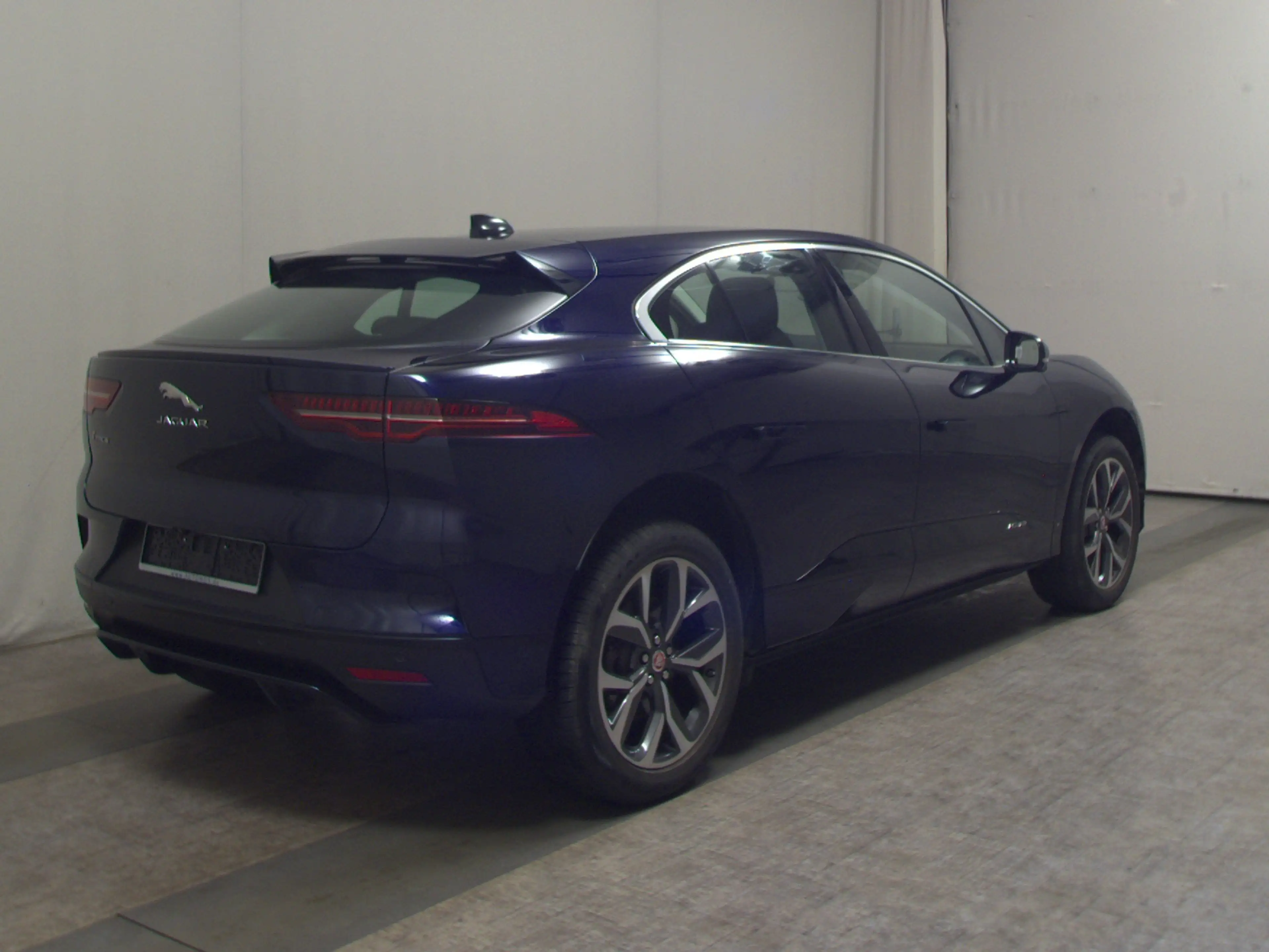 Jaguar I-Pace EV320 Navi LED HuD 360°- Kamera ACC — photo 4