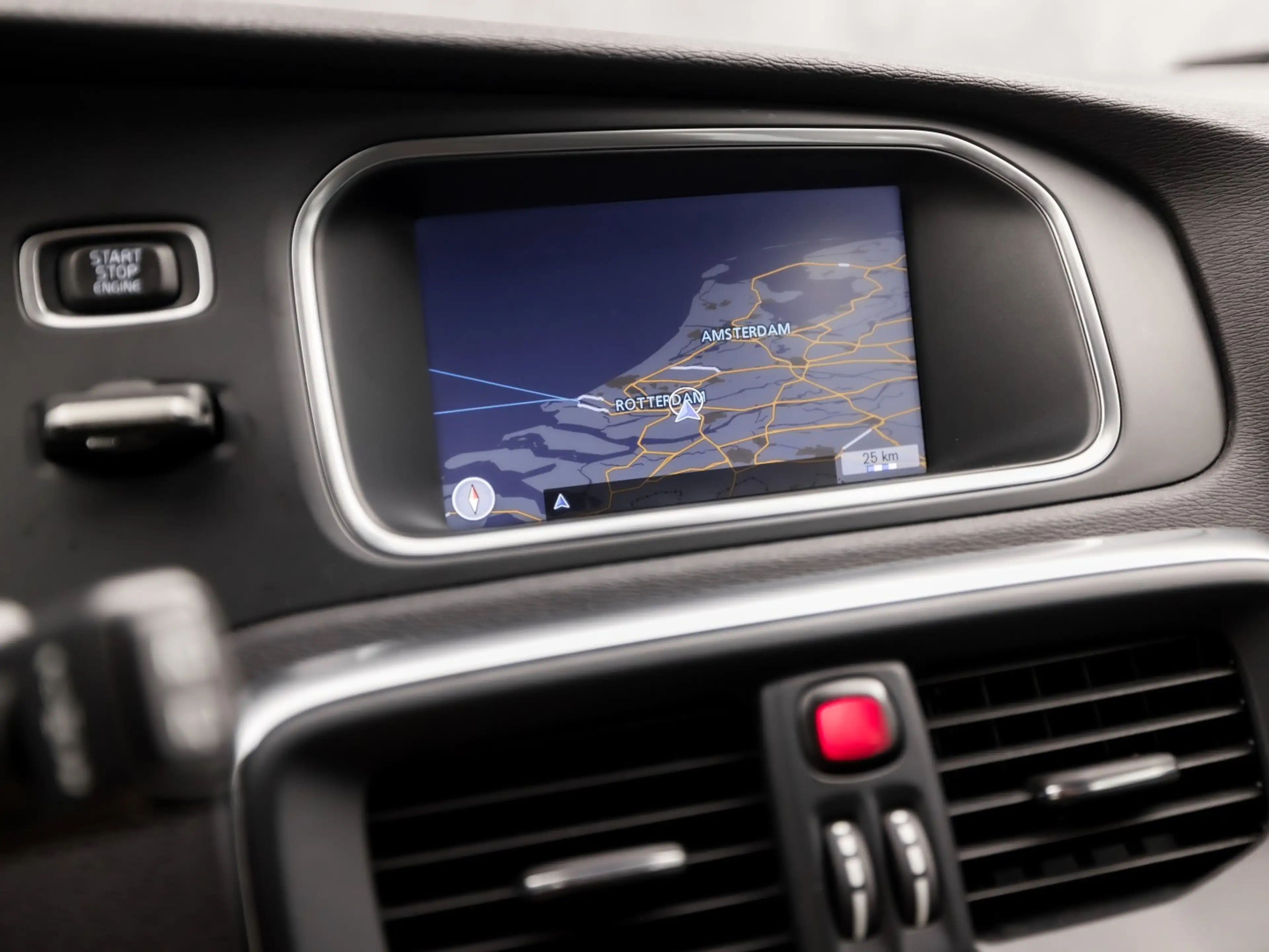 Volvo V40 Cross Country 1.6 T4 Sport 179Pk (NAVIGATIE, CLIMATE, TREKHAAK, — photo 8