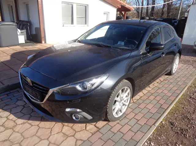 Mazda 3 3 SKYACTIV-D 150 Sports-Line