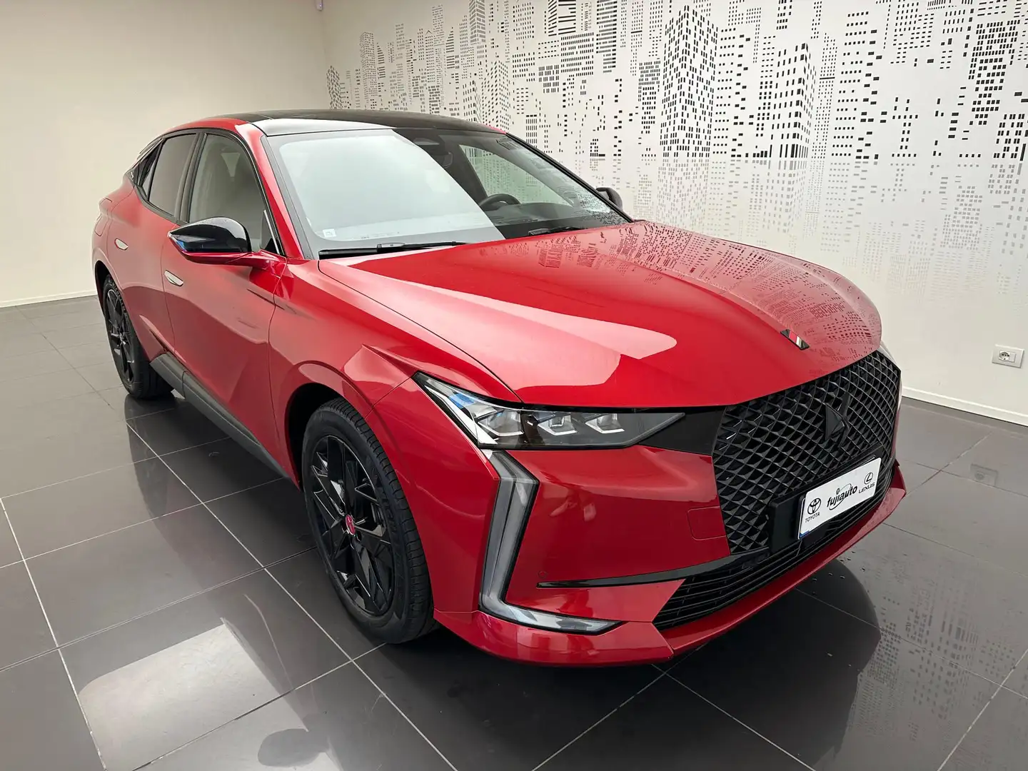 DS Automobiles DS 4 DS4 1.6 e-tense Performance Line+ 225cv Červená - 2