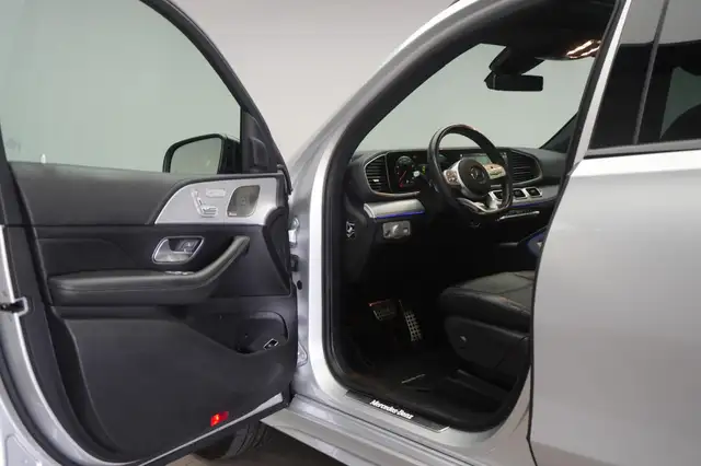 Mercedes-Benz Gle Class view 12