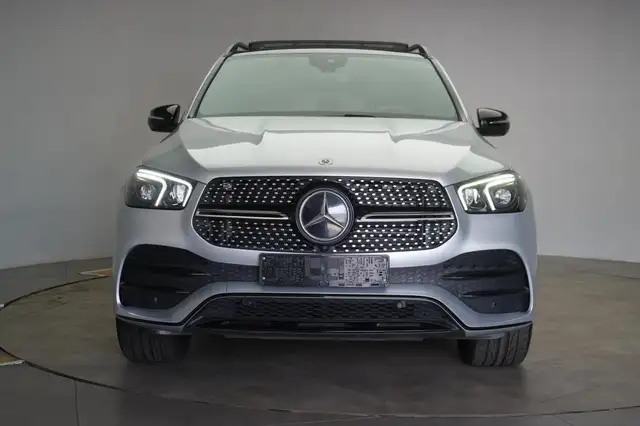 Mercedes-Benz Gle Class view 2