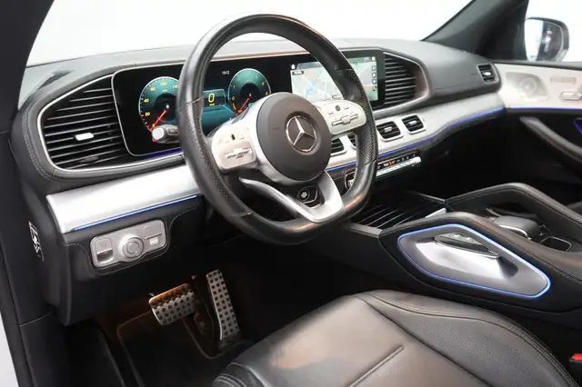 Mercedes-Benz Gle Class view 13