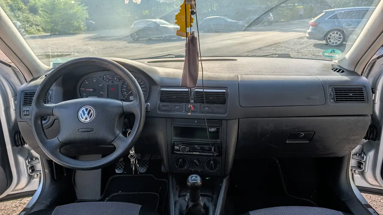 Volkswagen Golf 1.9 TDI Special Edition, foto 11