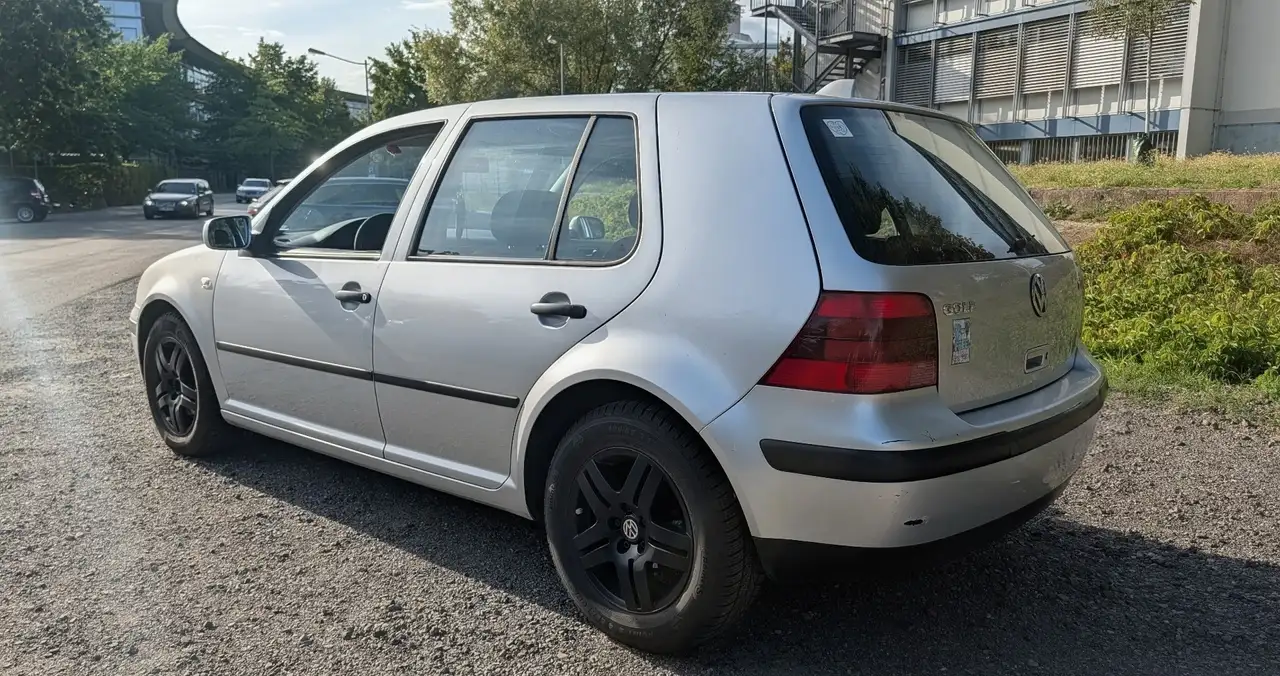 Volkswagen Golf 1.9 TDI Special Edition, foto 3
