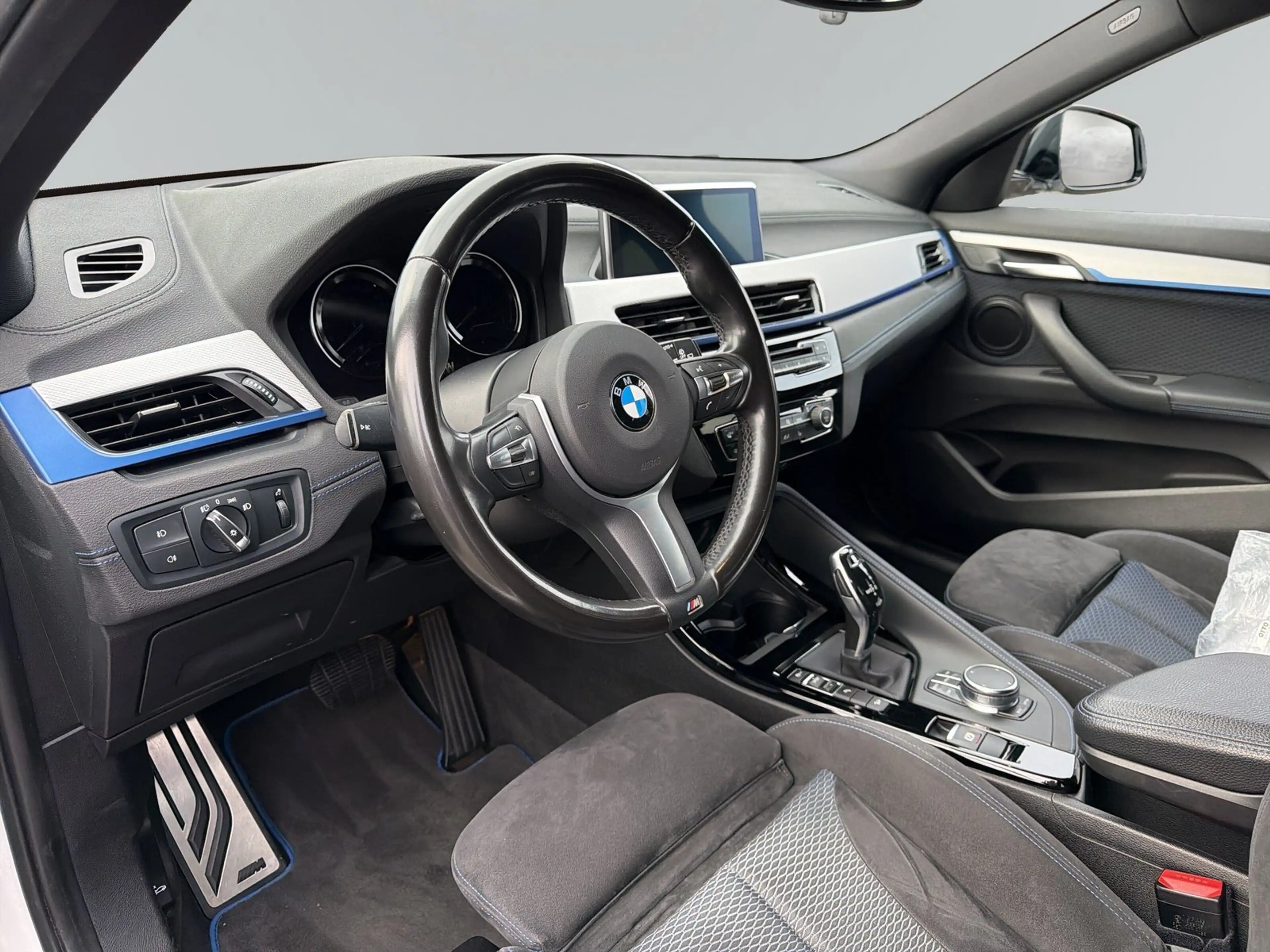 BMW X2 xDrive20d M Sport NAVI PLUS.HUD.RFK.PARKASSIS — photo 9