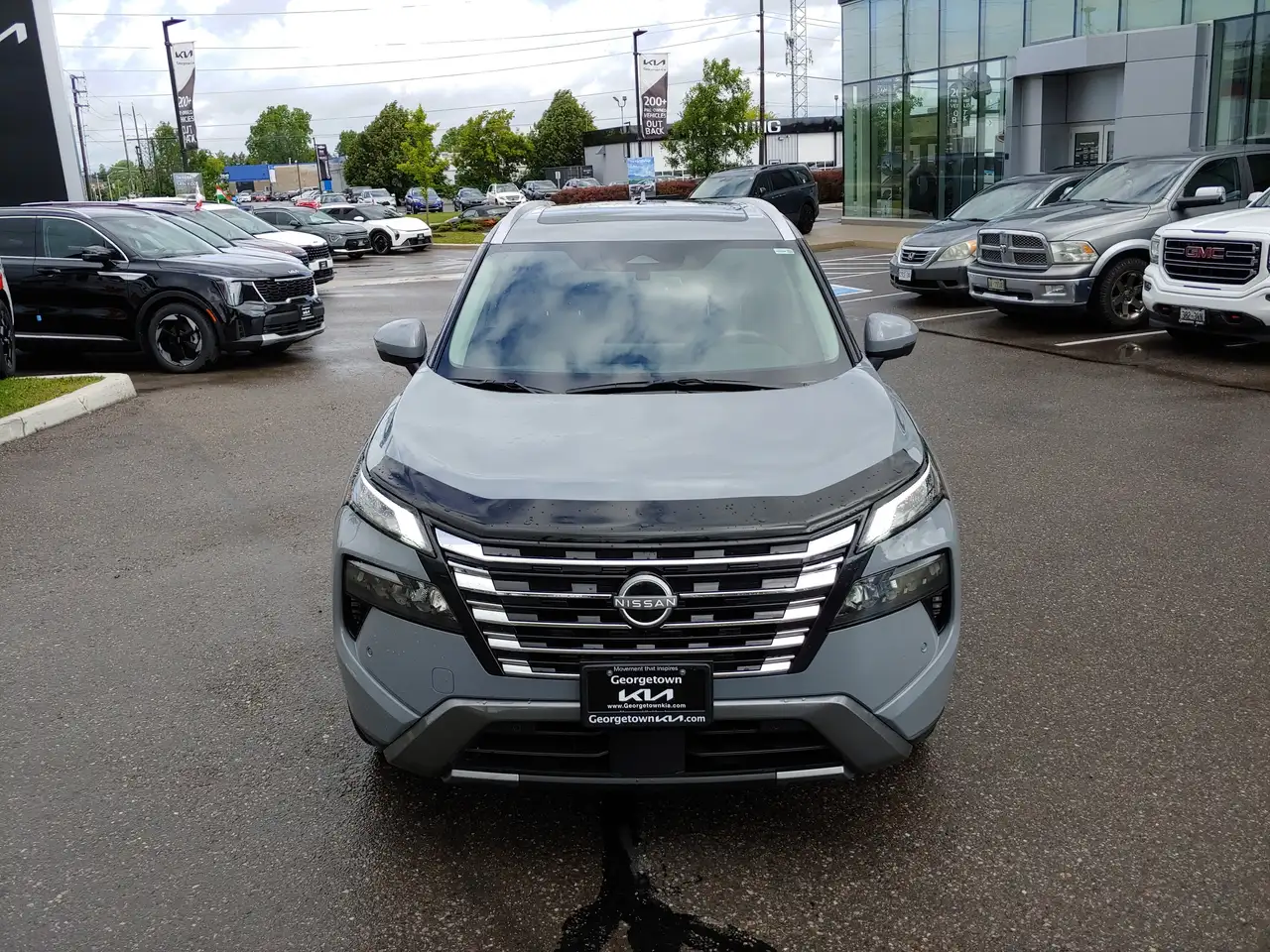 Nissan Rogue fotografie Nissan Rogue