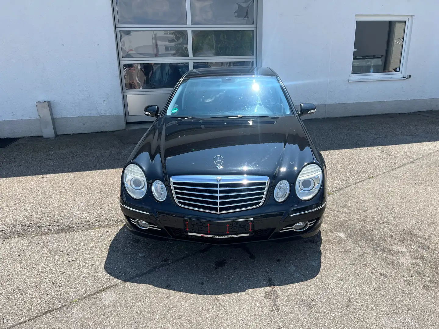 Mercedes-Benz E 200 E 200 Kompressor (211.041) Zwart - 1