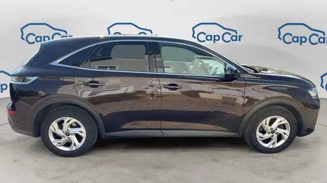 DS Automobiles DS 7 Crossback view 4