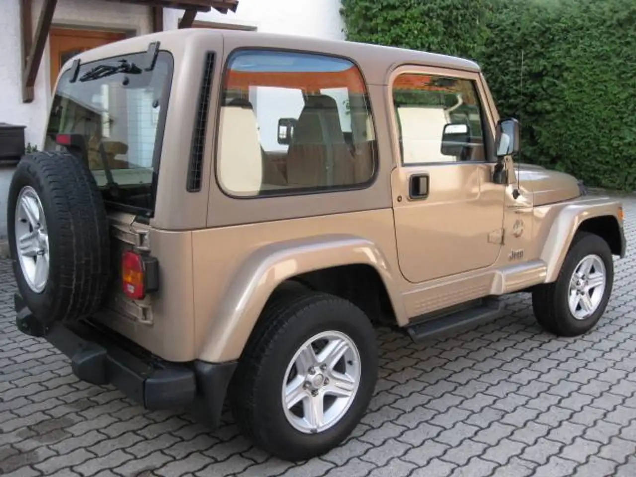Jeep Wrangler 4.0 Sport Sahara Top 1.Hand, foto 3