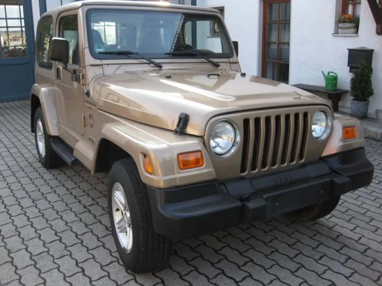 Jeep Wrangler 4.0 Sport Sahara Top 1.Hand, foto 2