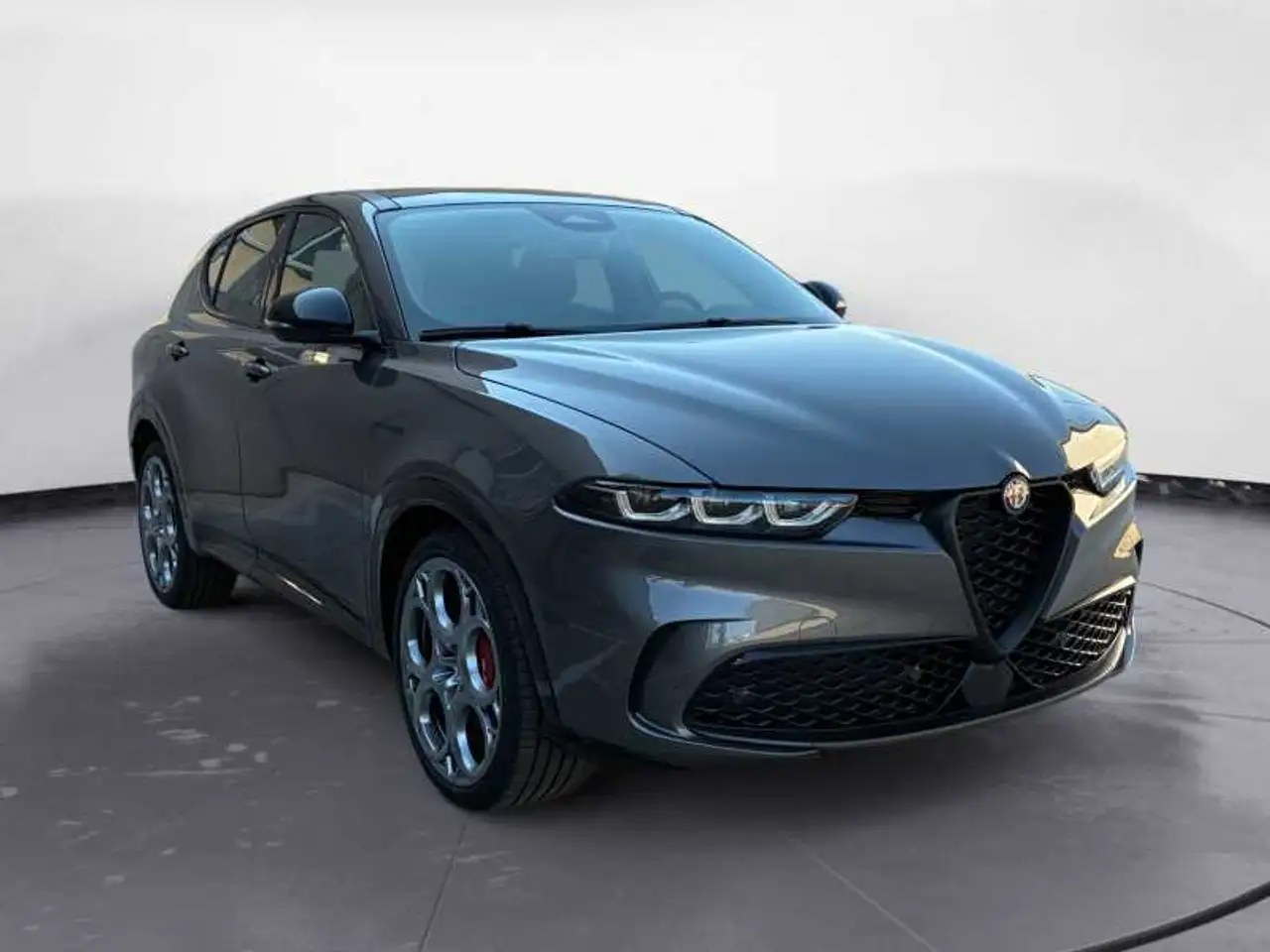 Alfa Romeo Tonale 2025 — фото 8