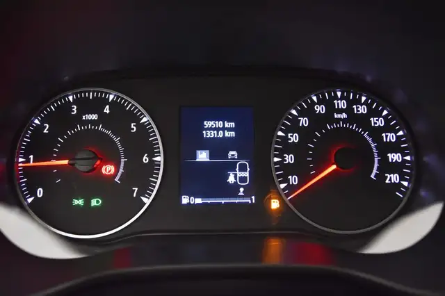Dacia Sandero view 8