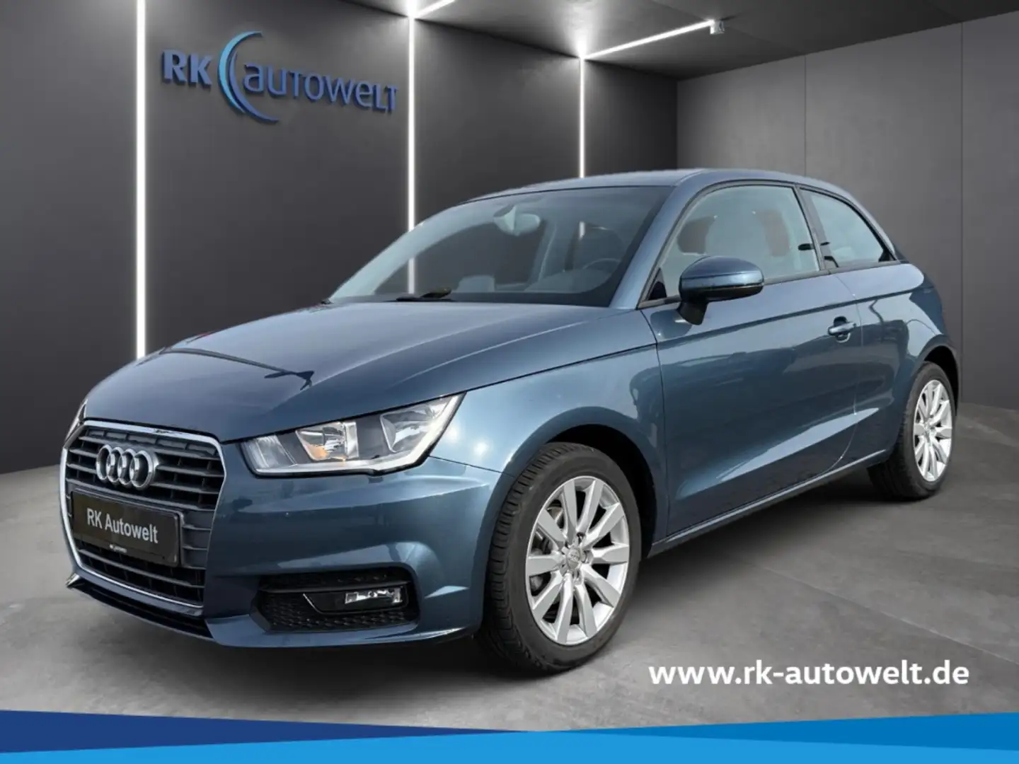 Audi A1 1.0 TFSI sport PDC Bluetooth Tempomat Blu/Azzurro - 1