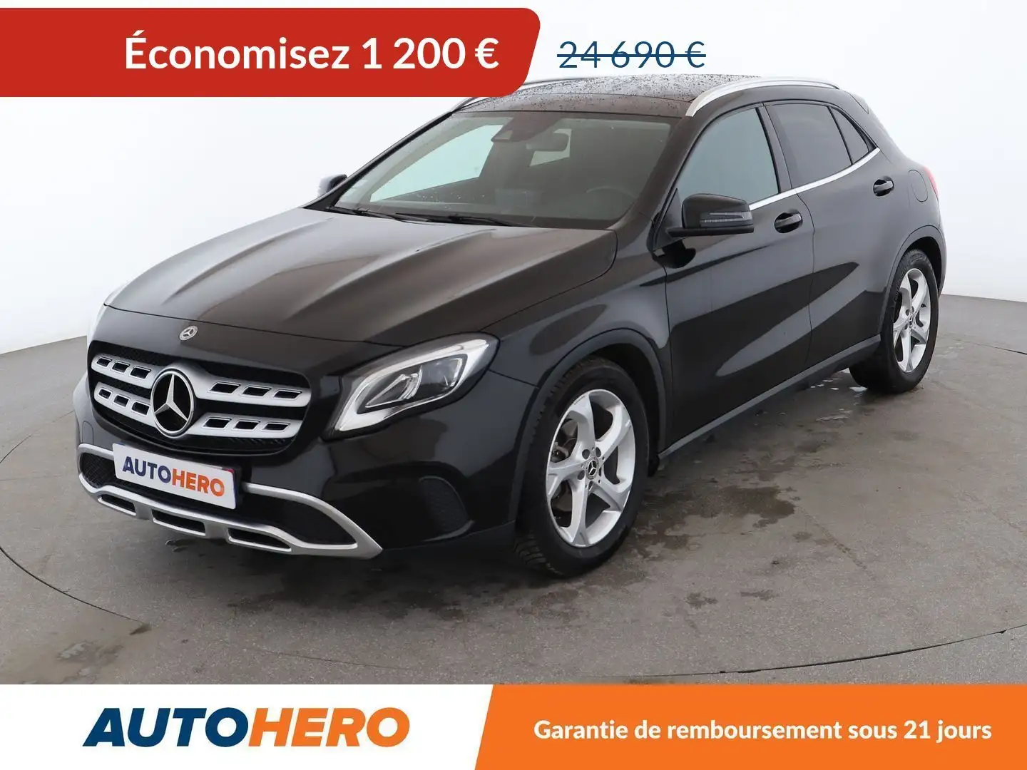 Mercedes-Benz GLA 200 200 Sensation 7G-DCT Noir - 1