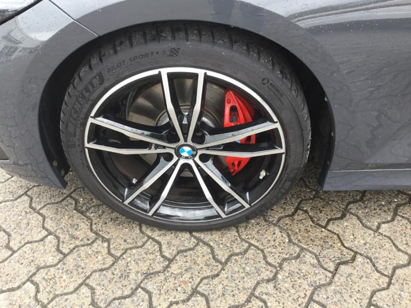 BMW 340 xDrive Touring Sportpaket StandHZG Panorama Navi L — photo 3