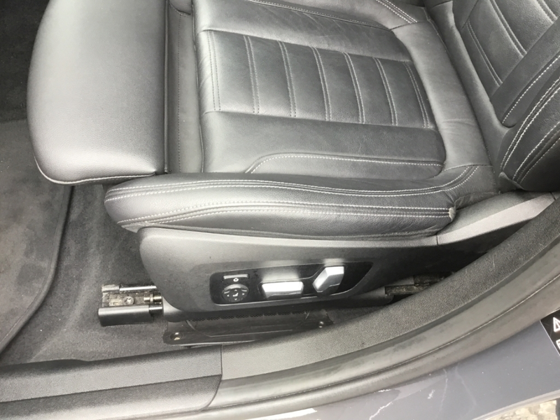 BMW 340 xDrive Touring Sportpaket StandHZG Panorama Navi L — photo 6
