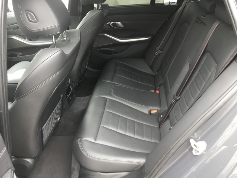 BMW 340 xDrive Touring Sportpaket StandHZG Panorama Navi L — photo 8