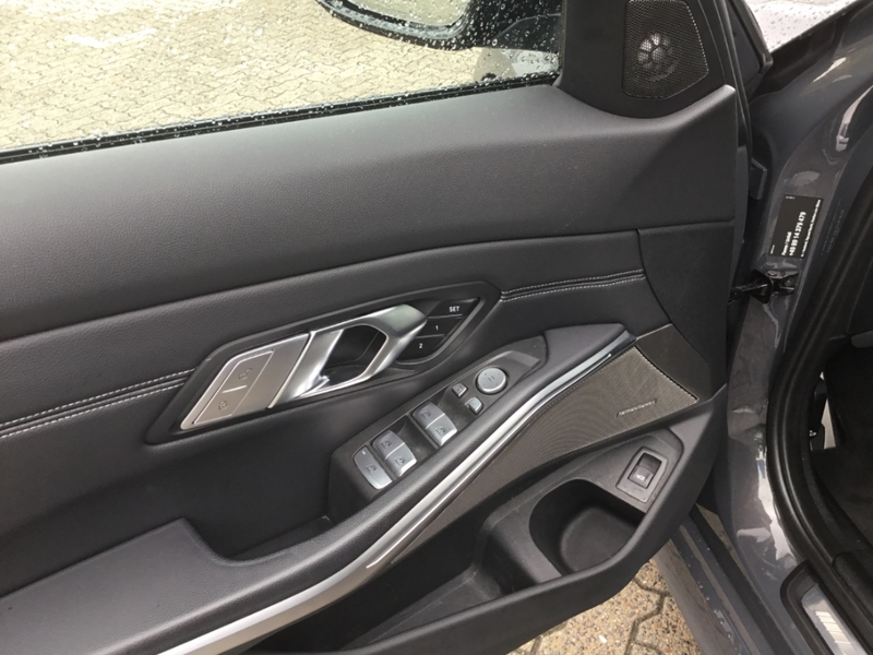 BMW 340 xDrive Touring Sportpaket StandHZG Panorama Navi L — photo 5