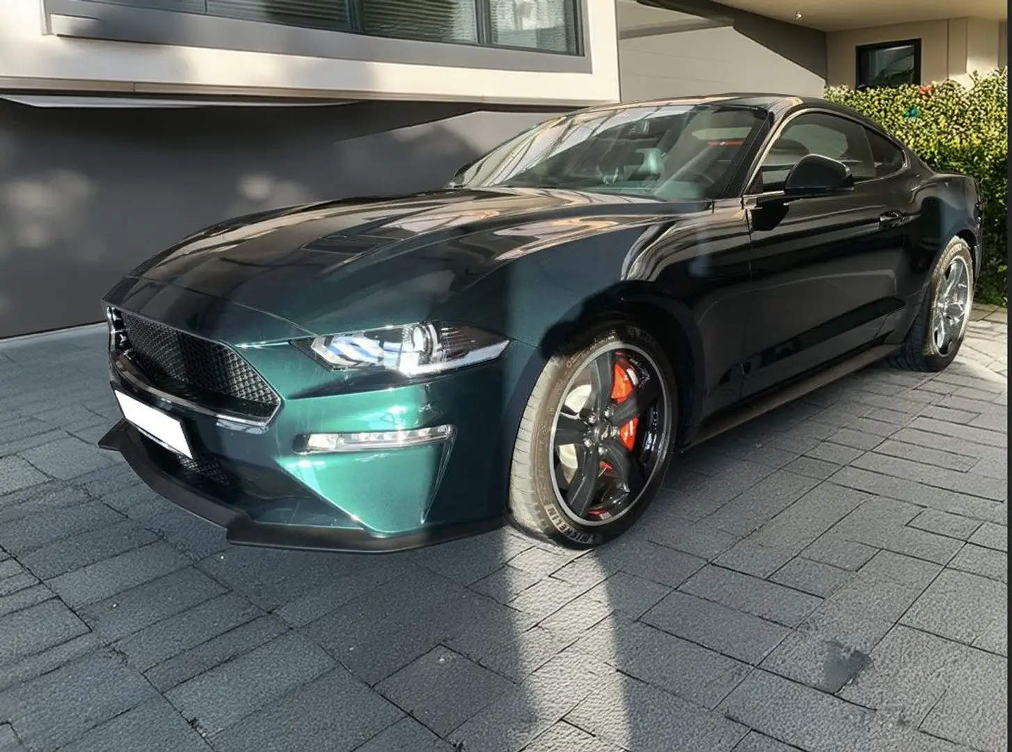 Ford Mustang Bullitt Fastback V8*Bang & Olufsen* Grün - 2