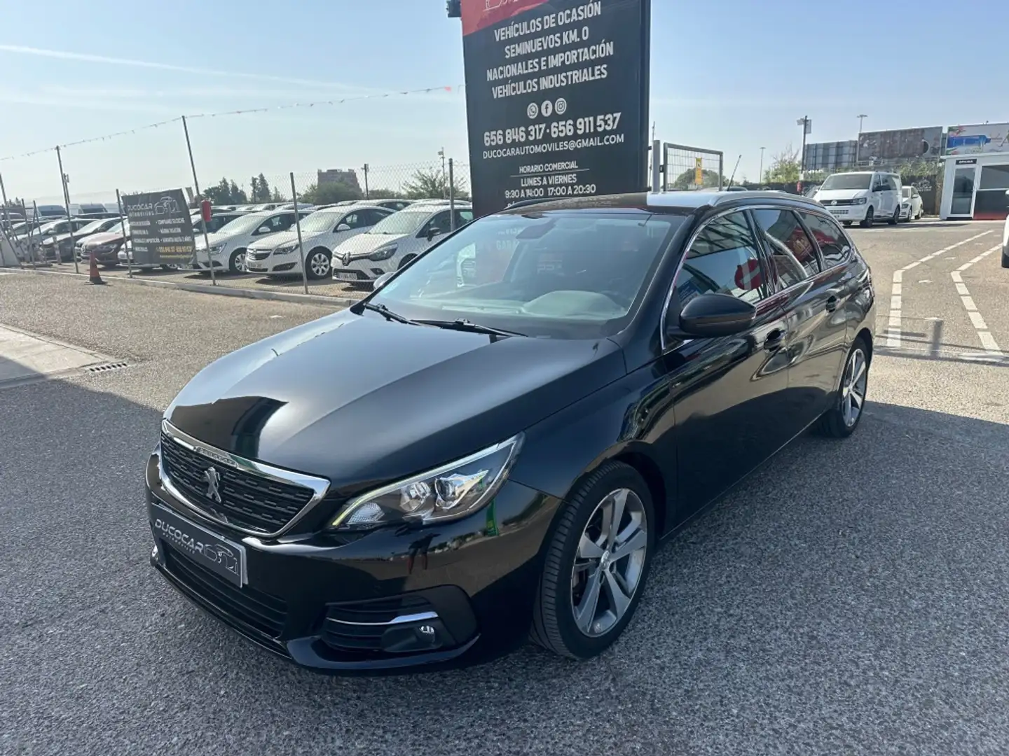 Peugeot 308 SW 1.5BlueHDi S&S Allure Pack 130 Negro - 2